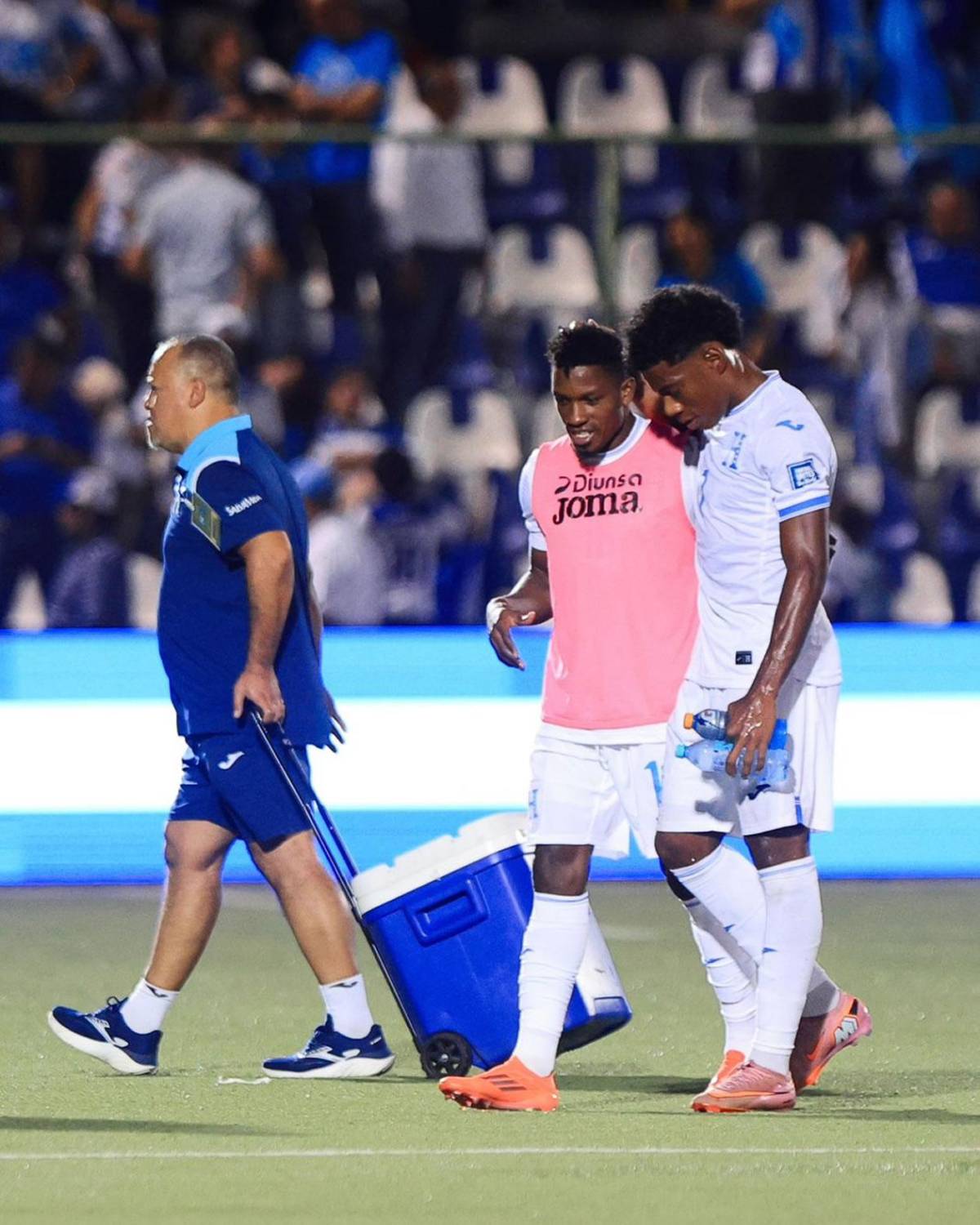 Decepción de Honduras, la maldad del Fantasma y la imagen de Rueda que indigna