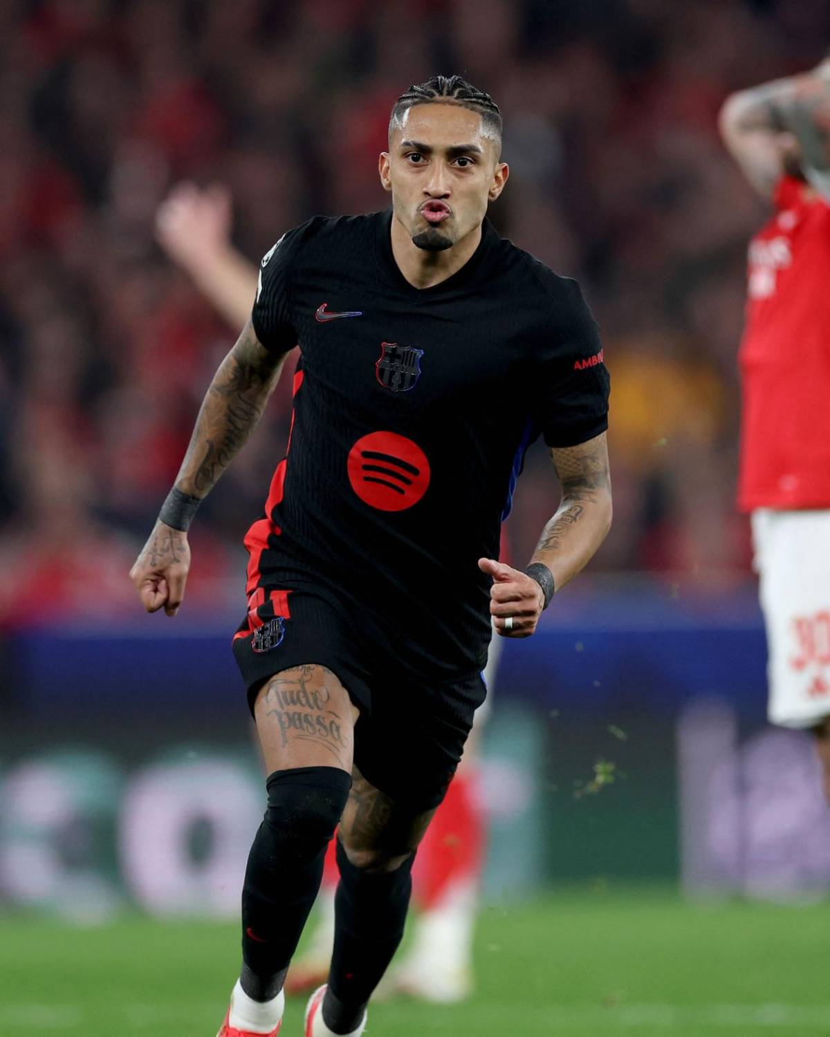 El héroe del Barcelona, reclamo de Lamine a Lewandowski y un incidente