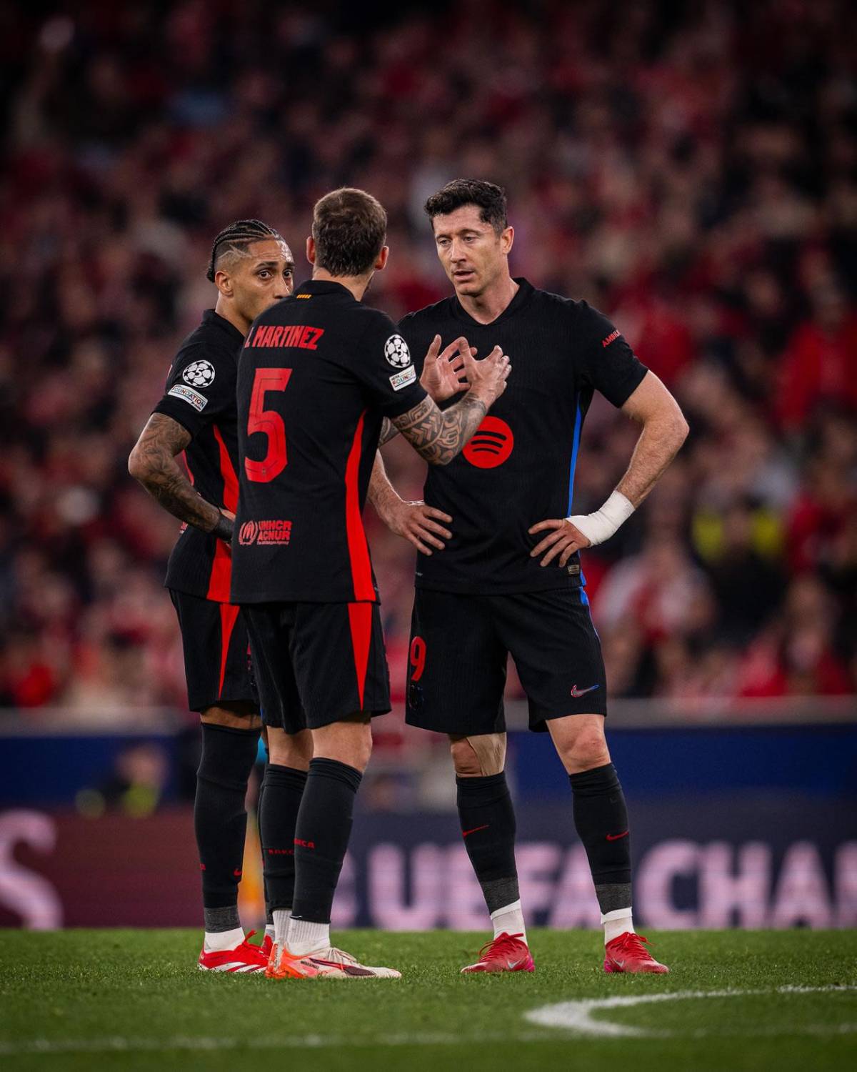 El héroe del Barcelona, reclamo de Lamine a Lewandowski y un incidente