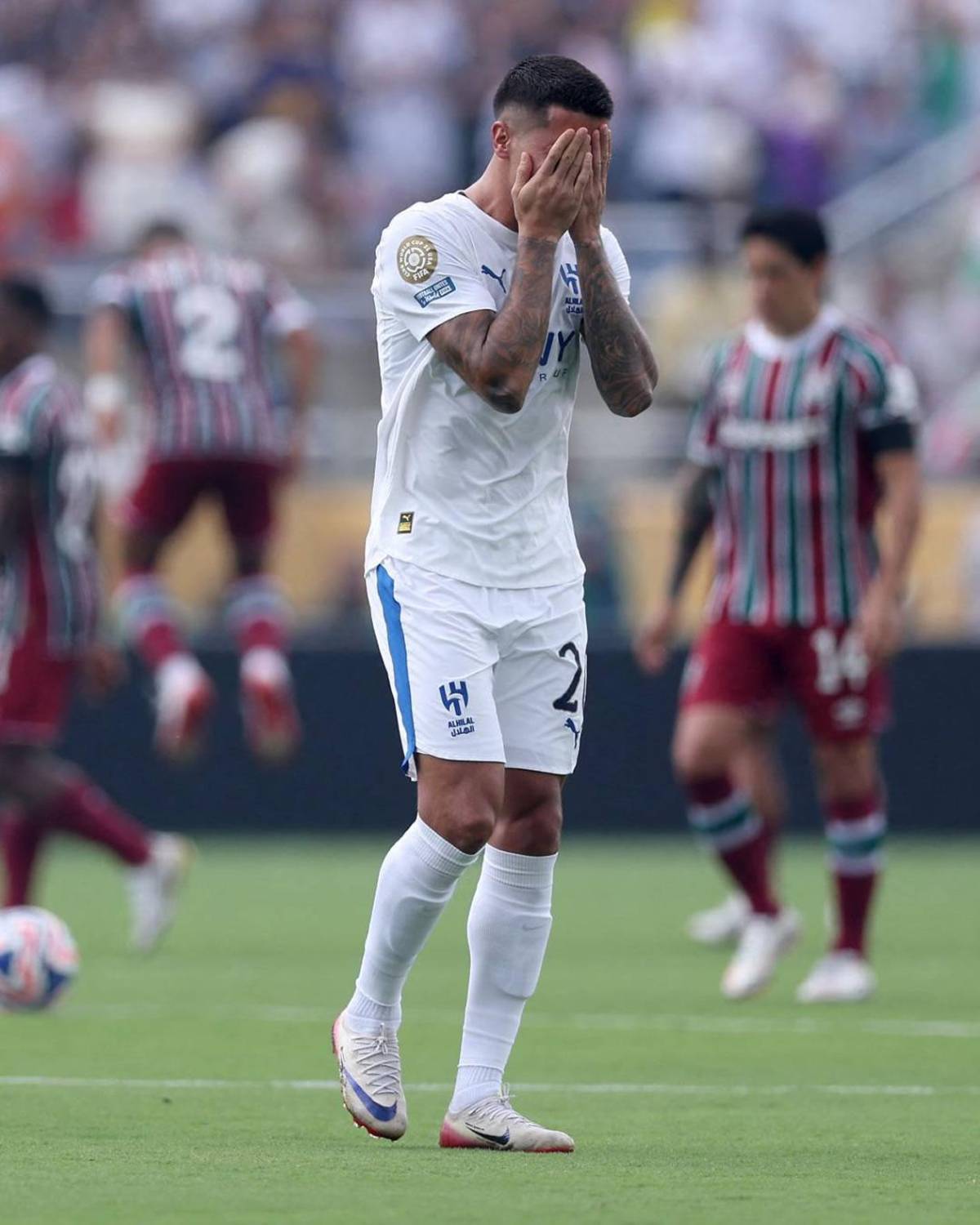 Llanto desconsolado del mejor amigo de Diogo Jota, Fluminense festeja y hondureño en el relajo