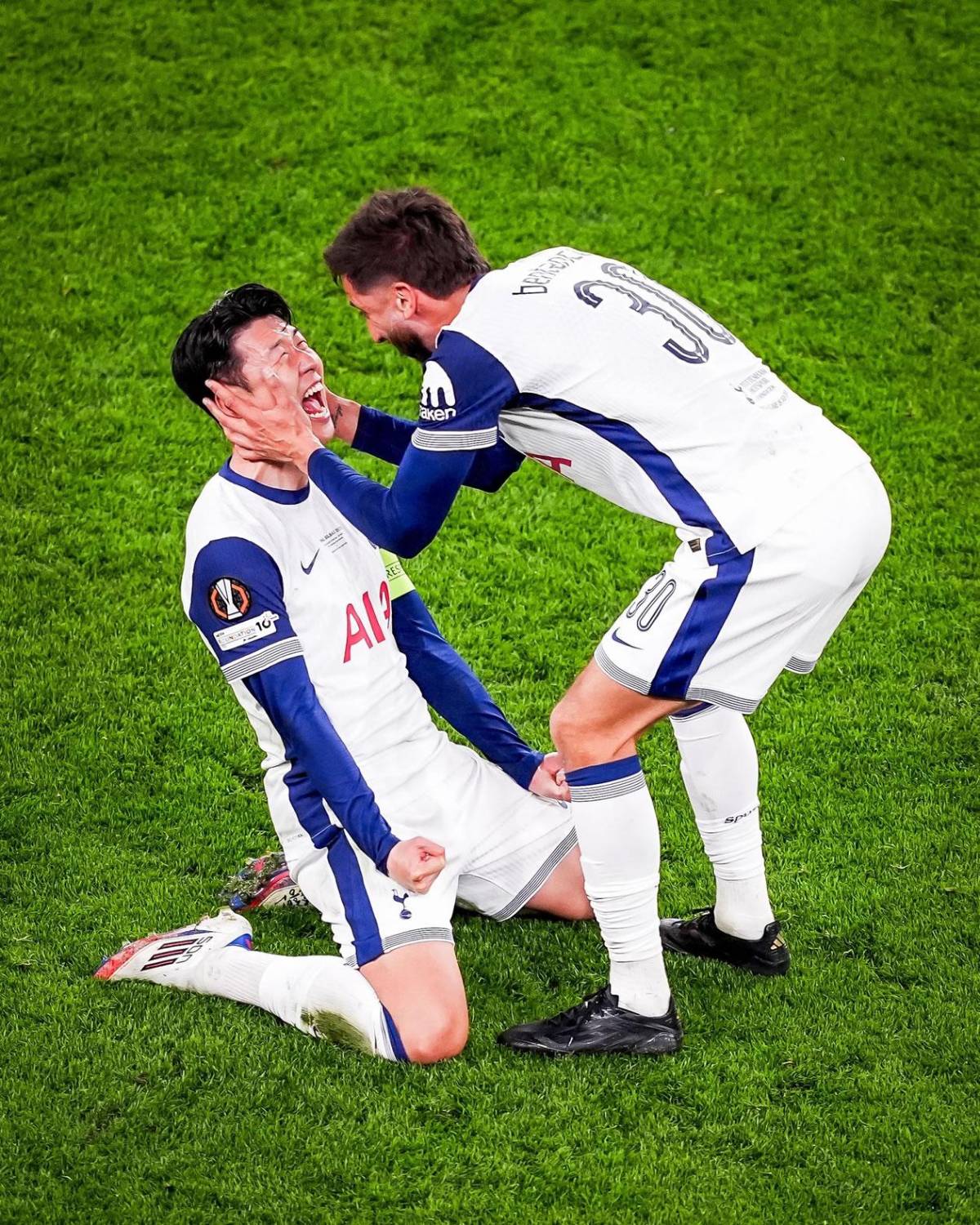Tottenham celebra la Europa League, llanto de Heung-Min Son y tristeza del United