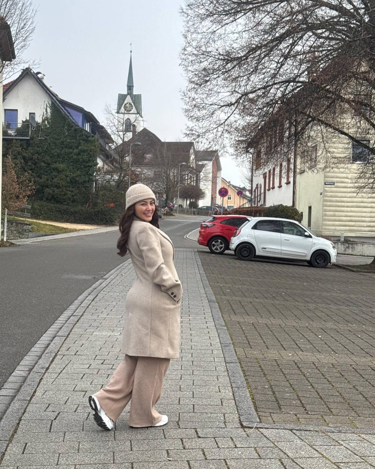 Milagro Flores sorprende con mensaje: Un presidente influencer y una primera dama presentadora