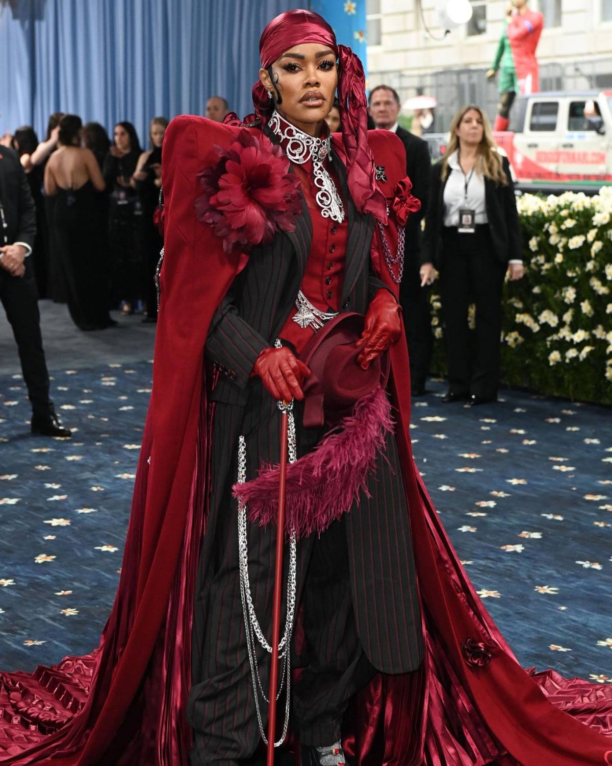 Las estrellas brillan en la alfombra azul de la Met Gala 2025