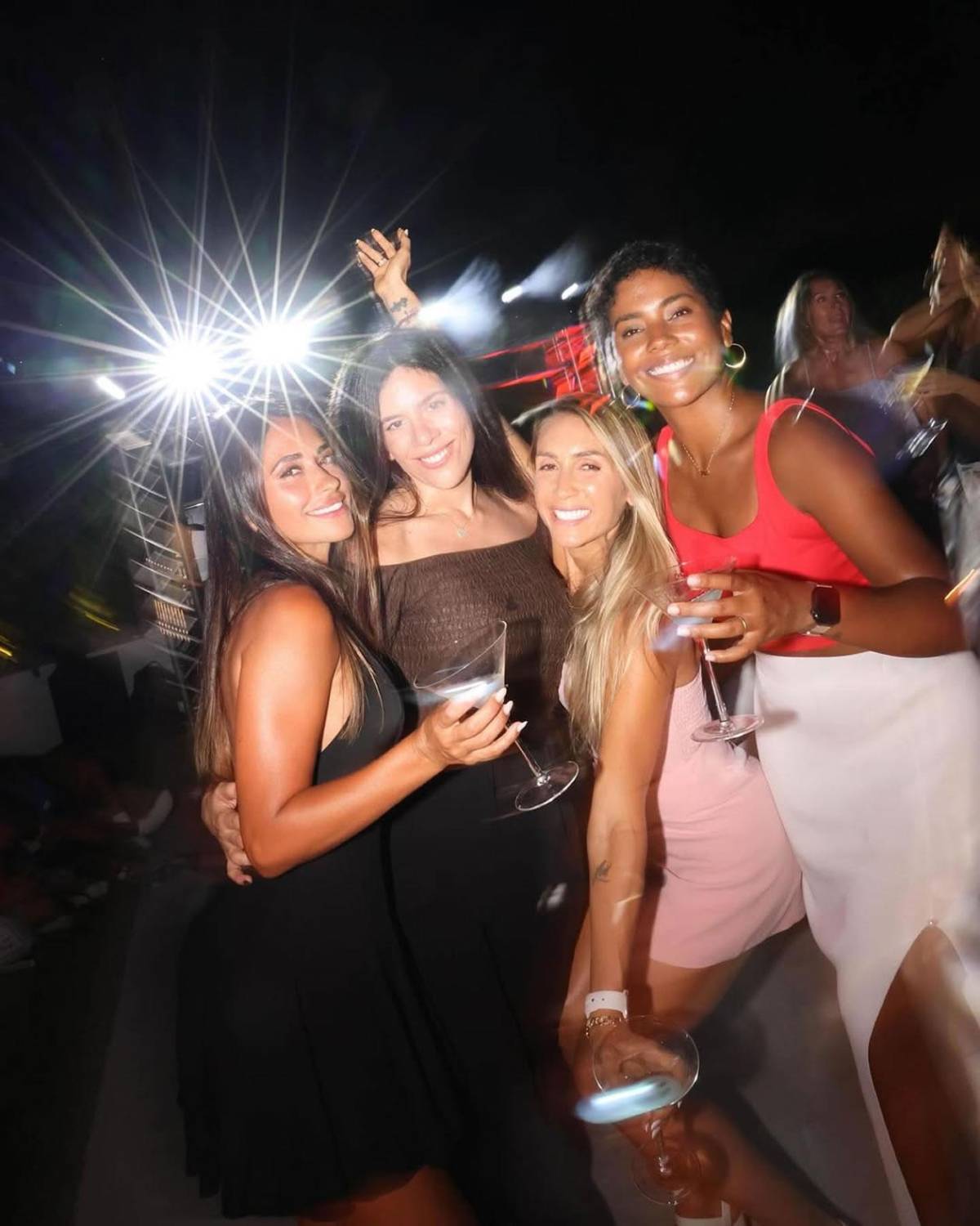 Messi festejó su cumpleaños 38 con fiesta íntima: Antonela, invitados y regalo especial