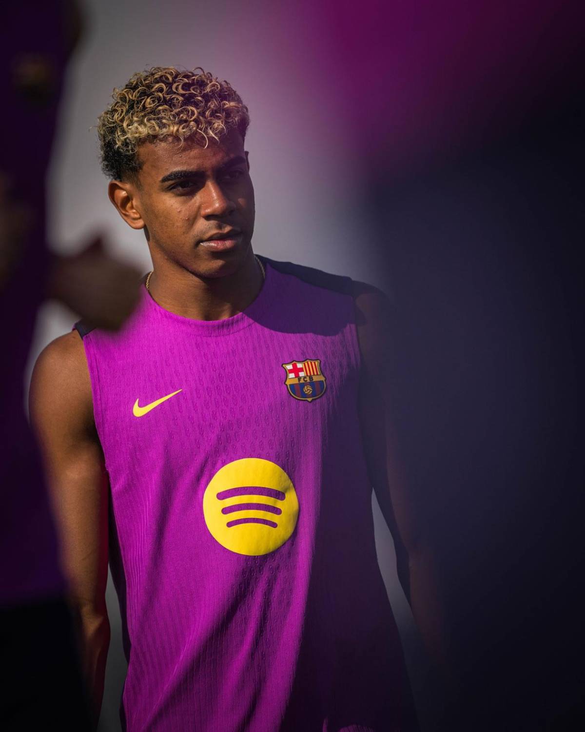 Lamine Yamal deja de firmar autógrafos por increíble motivo y es fuertemente atacado