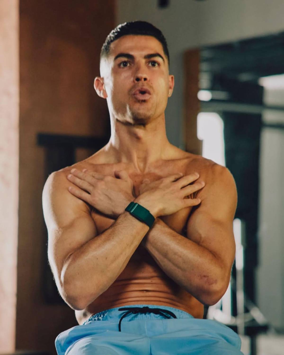 Cristiano Ronaldo impacta con inquietante foto de su físico a sus casi 41 años