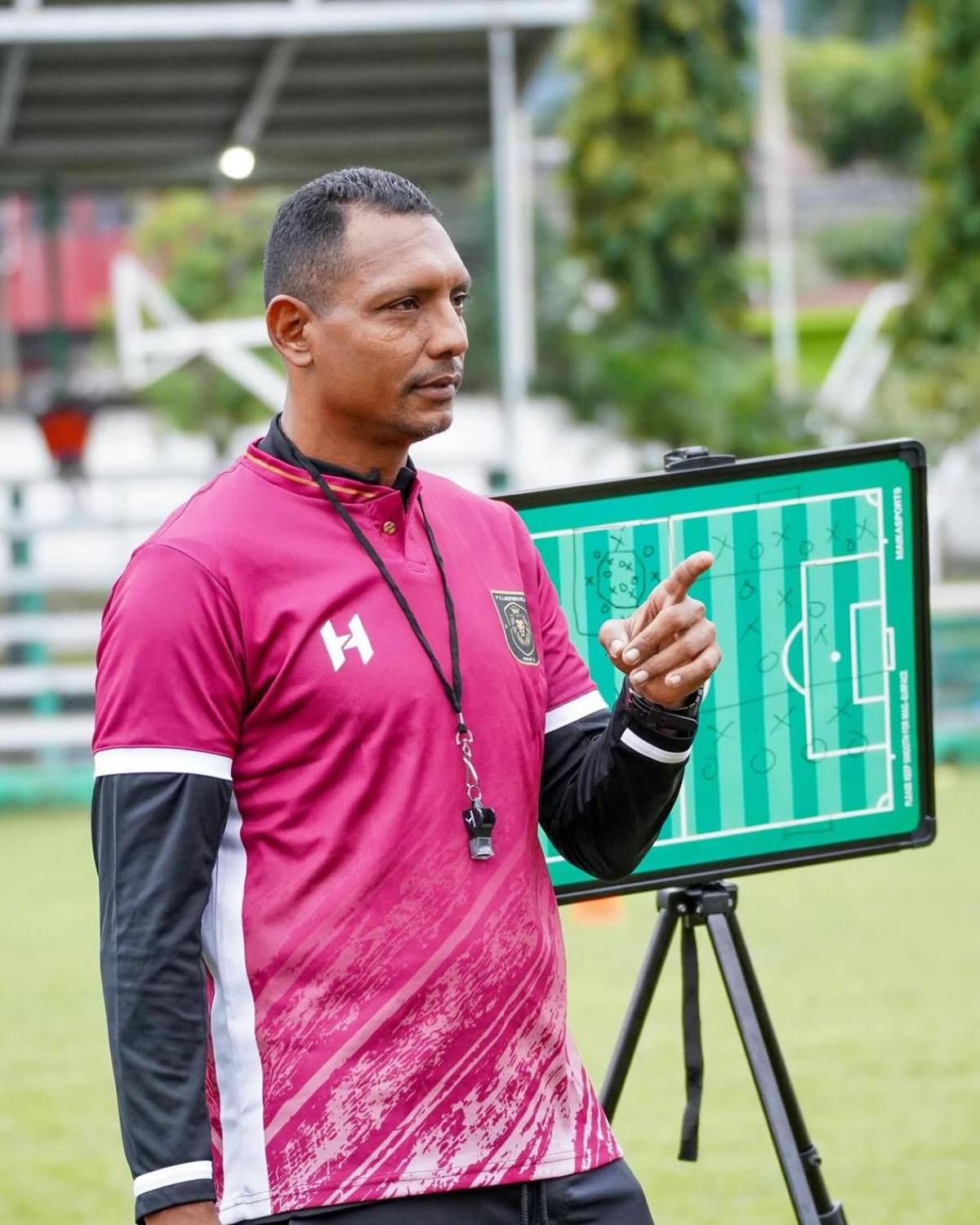 Marathón va por otro sonado fichaje, Motagua cede jugador y Mario Martínez sorprende