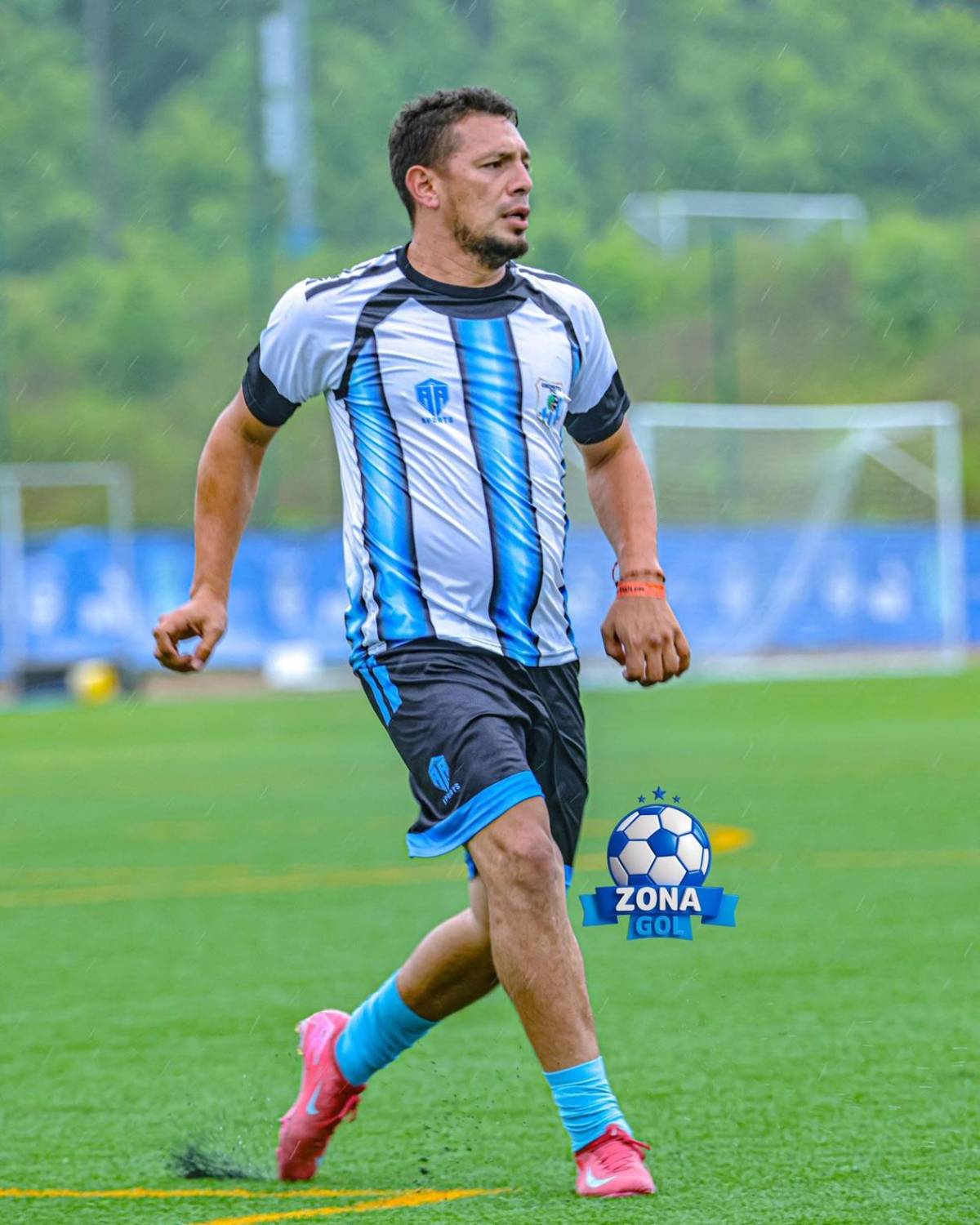 Futbolistas de Liga Nacional de Honduras se van a jugar al fútbol burocrático en EEUU