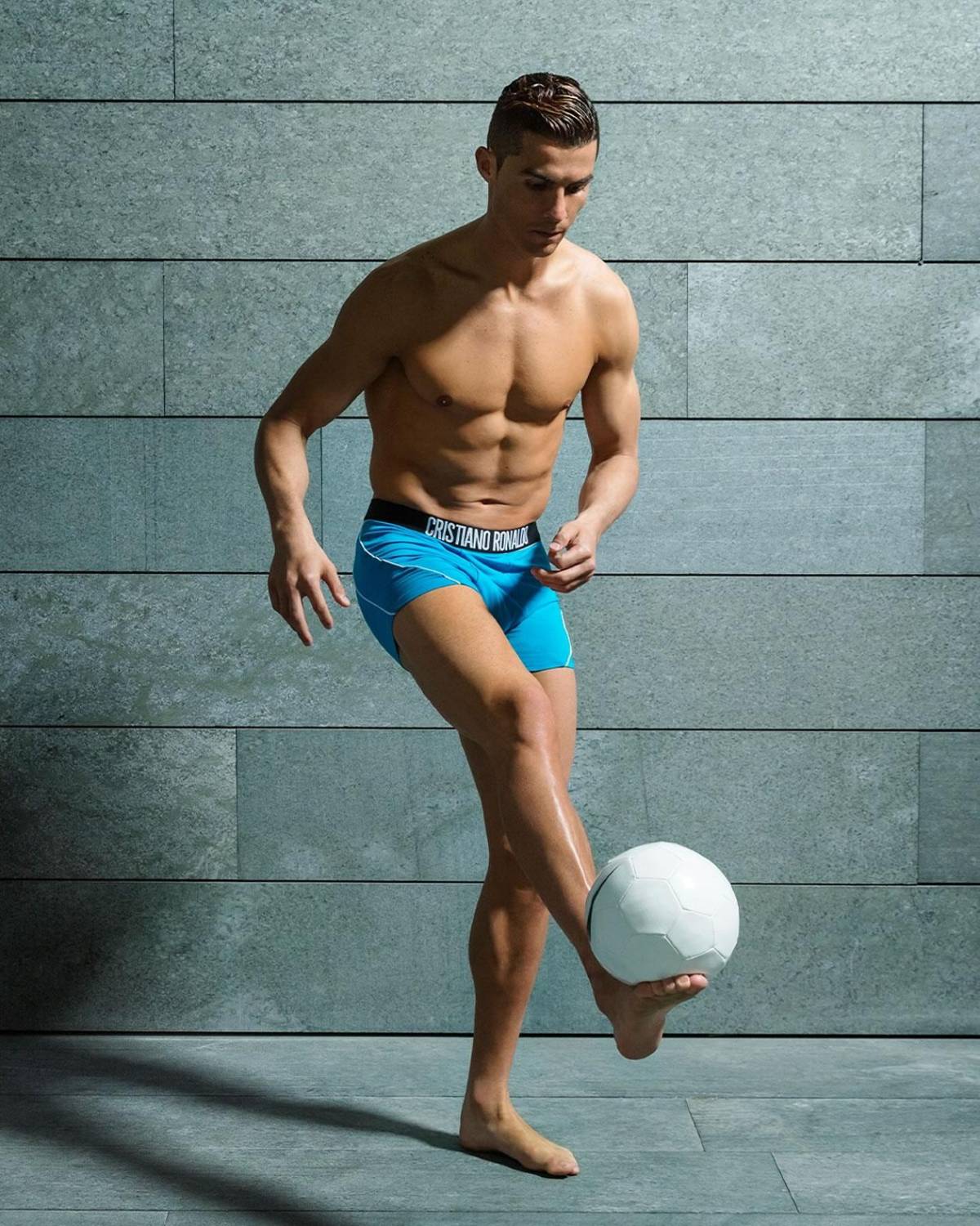 Cristiano Ronaldo impacta con inquietante foto de su físico a sus casi 41 años