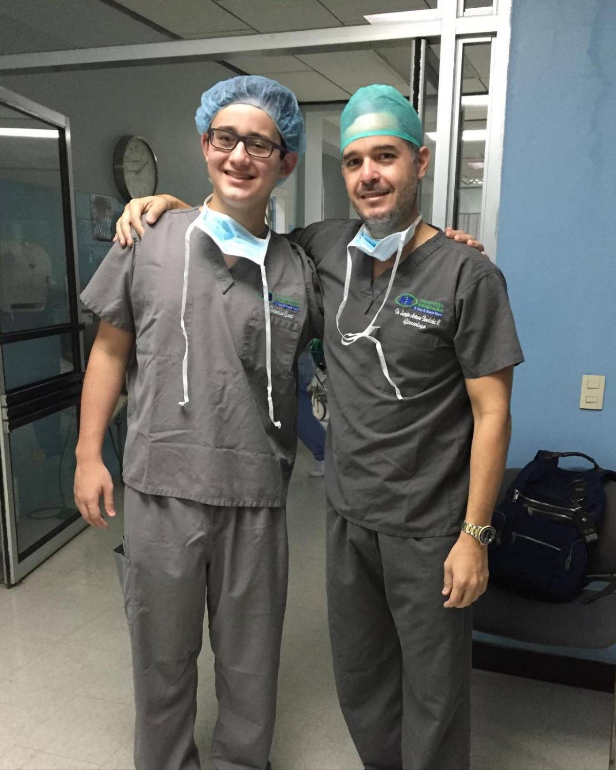 Hijo de Tuky Bendaña en cuidados intensivos tras sufrir accidente en moto