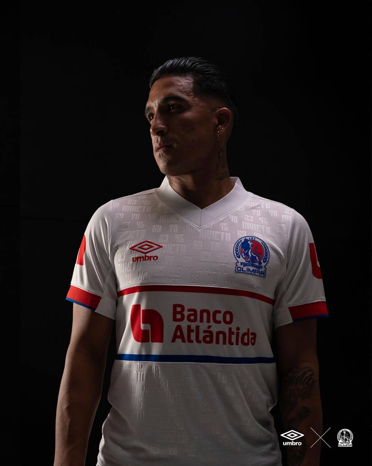 Así son las nuevas camisetas del Olimpia: varios tributos y el único gigante