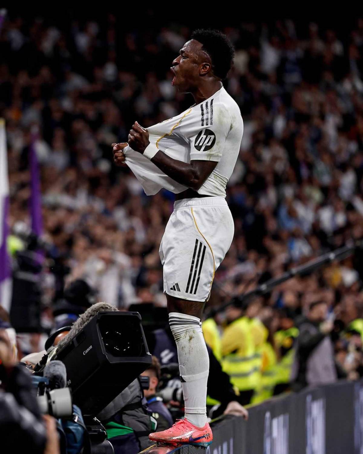 Bota de Oro 2026: Mbappé sufre revés, goleador sorprende y el líder no falla; la tabla