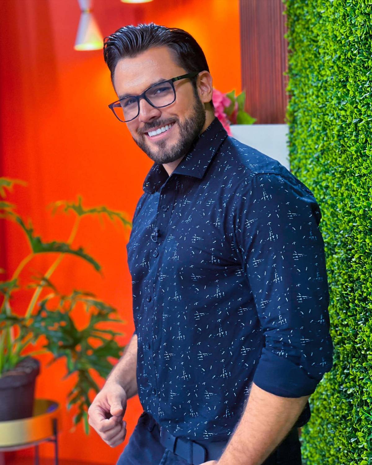 Los presentadores más guapos de la televisión hondureña