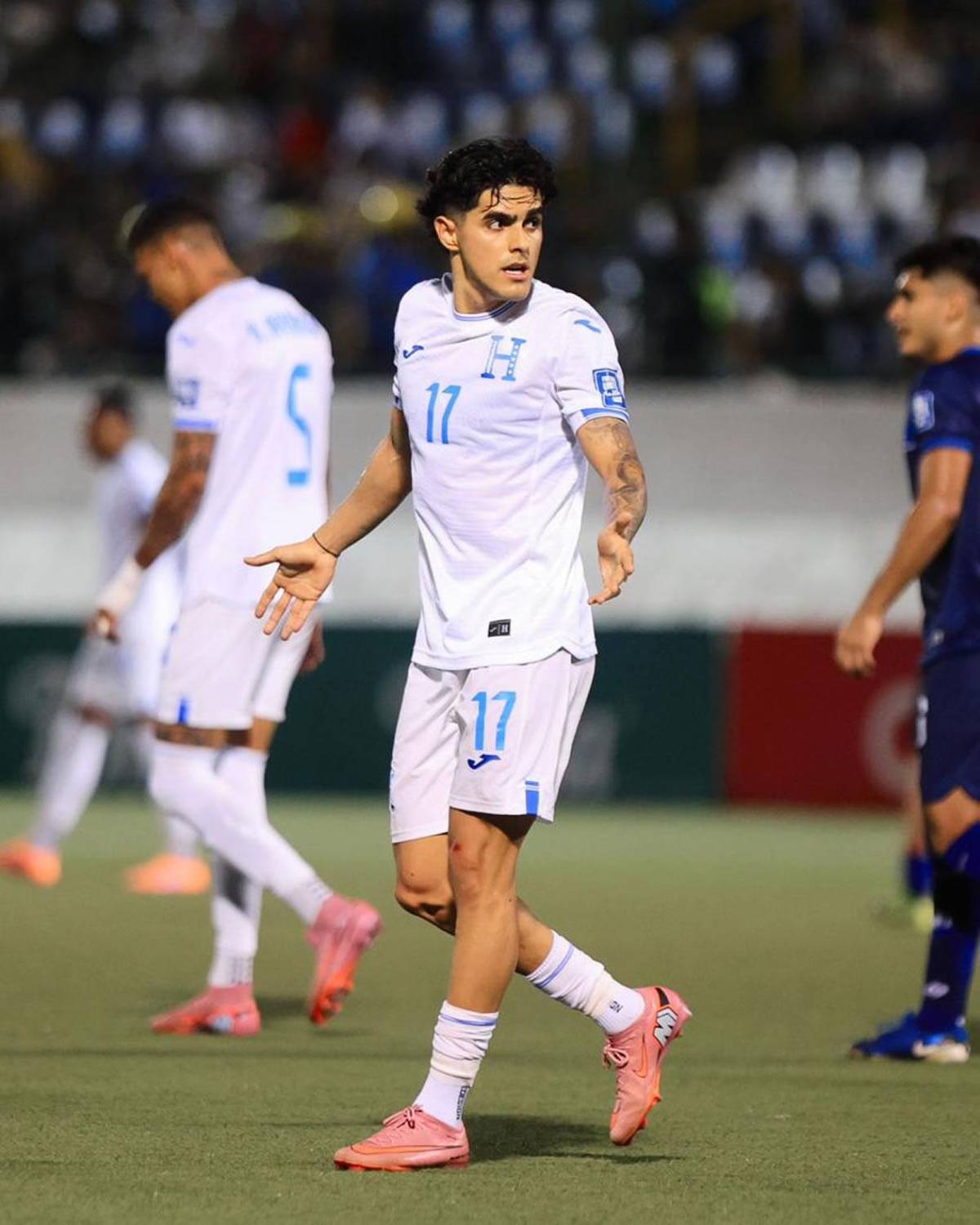 Decepción de Honduras, la maldad del Fantasma y la imagen de Rueda que indigna