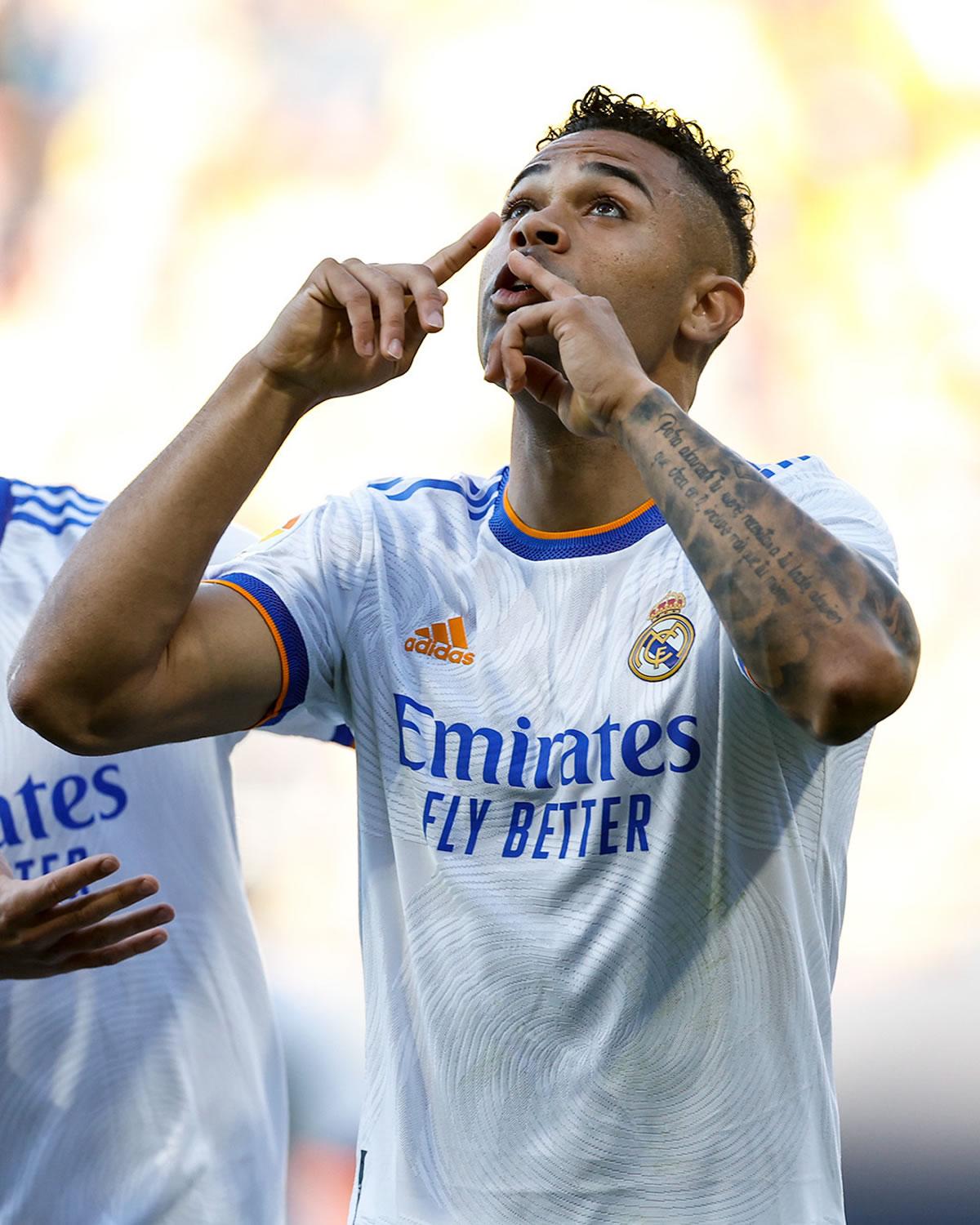 Mariano Díaz abrió el marcador temprano en el partido.