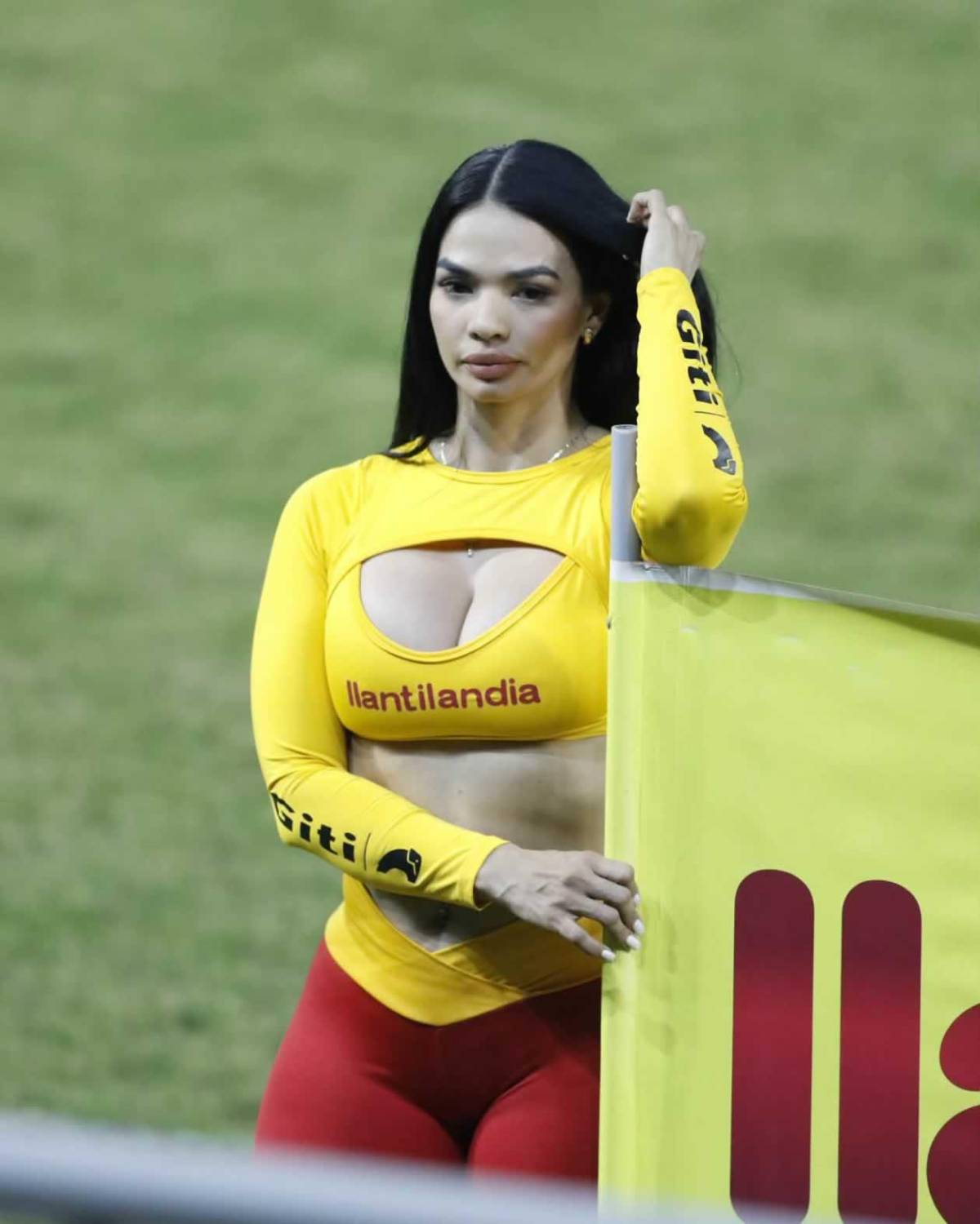 Marathón vuelve a sonreír, frustración de Motagua, enojo de Lavallén y bellas chicas