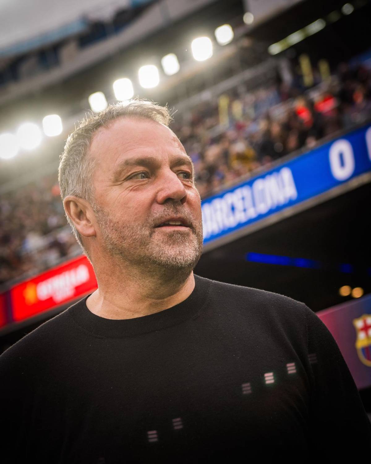 Barcelona recibe el sí de un fichaje que gusta a Flick, pero hay un problema...