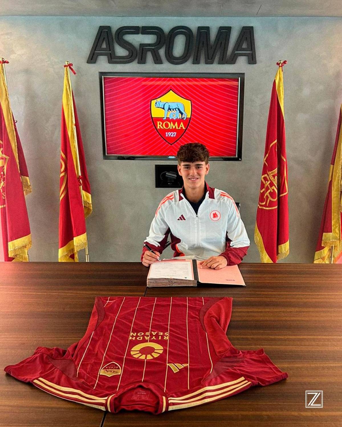 El próximo fichaje de Barcelona tras Nico, Cristiano firma el contrato de su vida y lío Mbappé