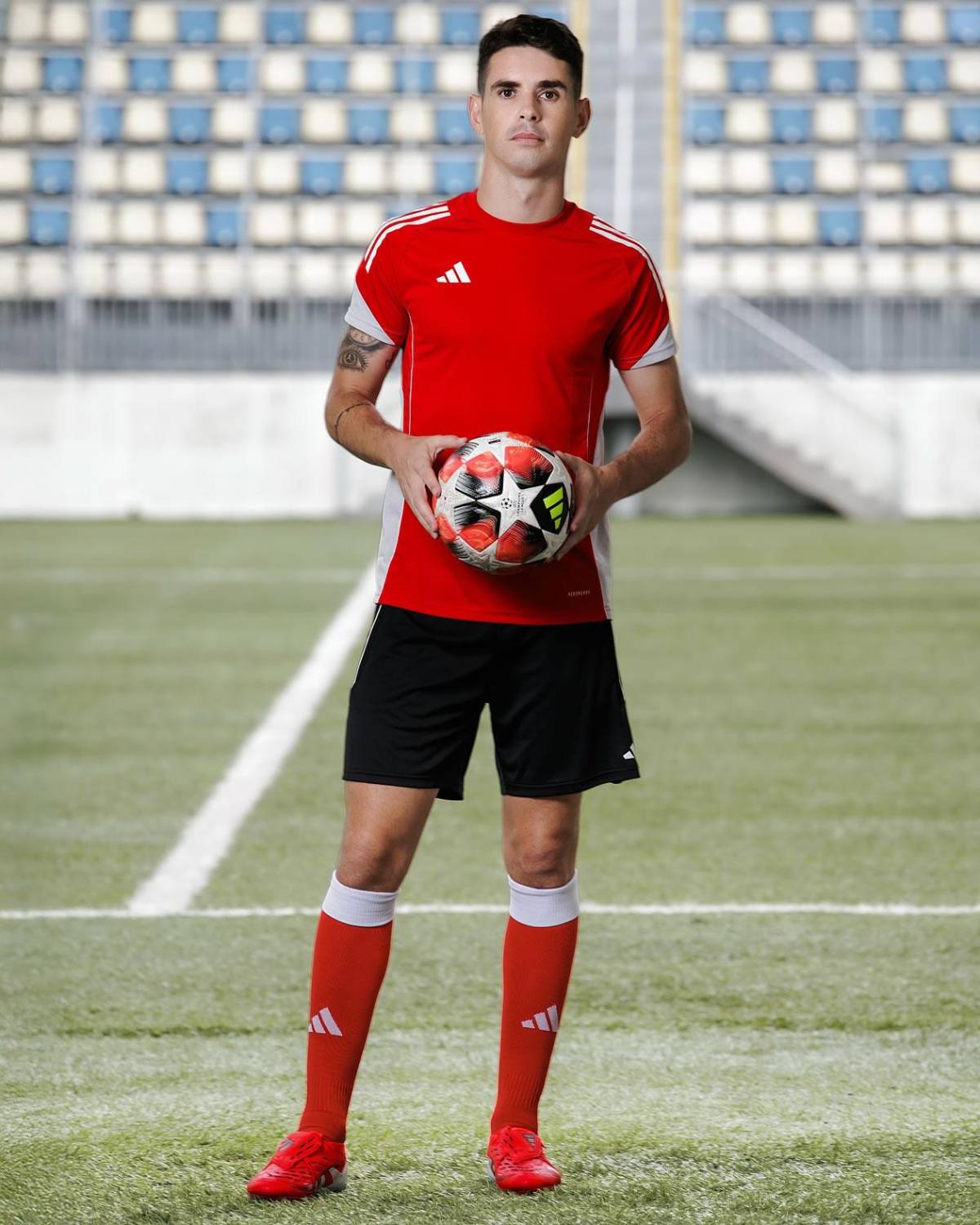 Conmoción en Brasil: Oscar se desmayó en pleno entreno y se teme lo peor