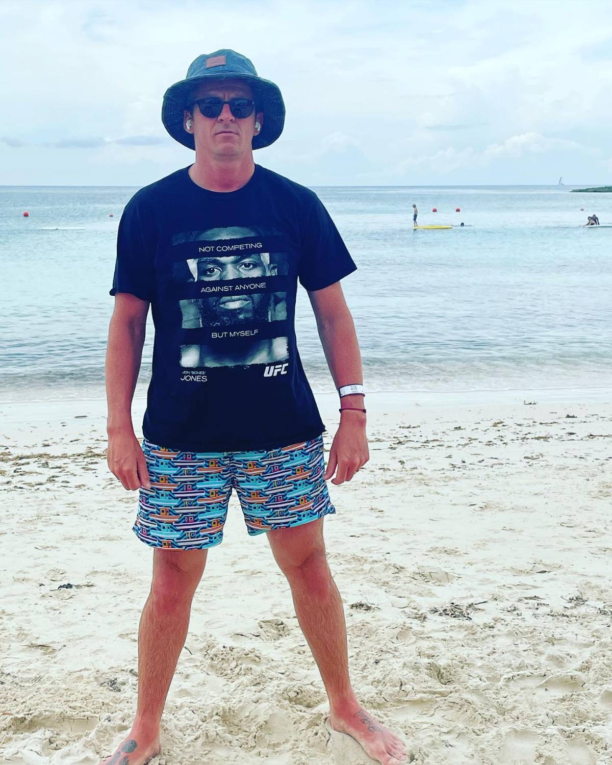 Famoso exfutbolista a la cárcel por comentarios estúpidos: No quiero ir