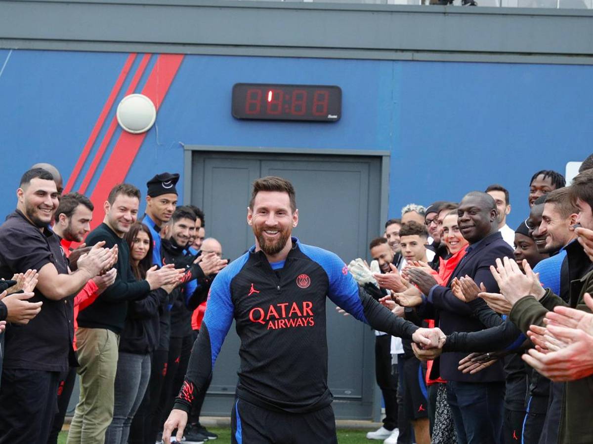 Entre aplausos: Messi volvió al PSG con la ausencia de Mbappé