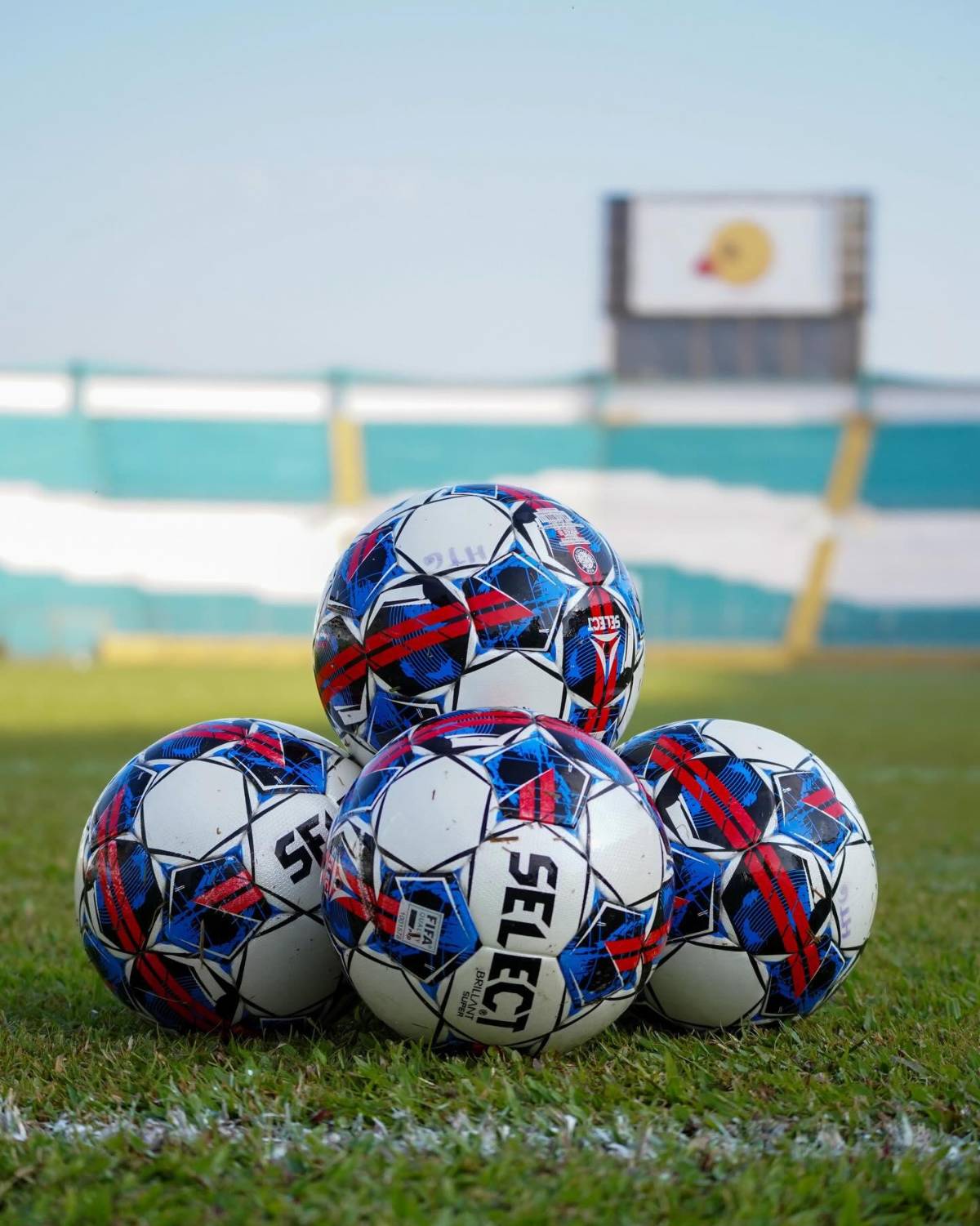 Lamentable: Árbitra involucrada en polémica del clásico sufre asalto en SPS