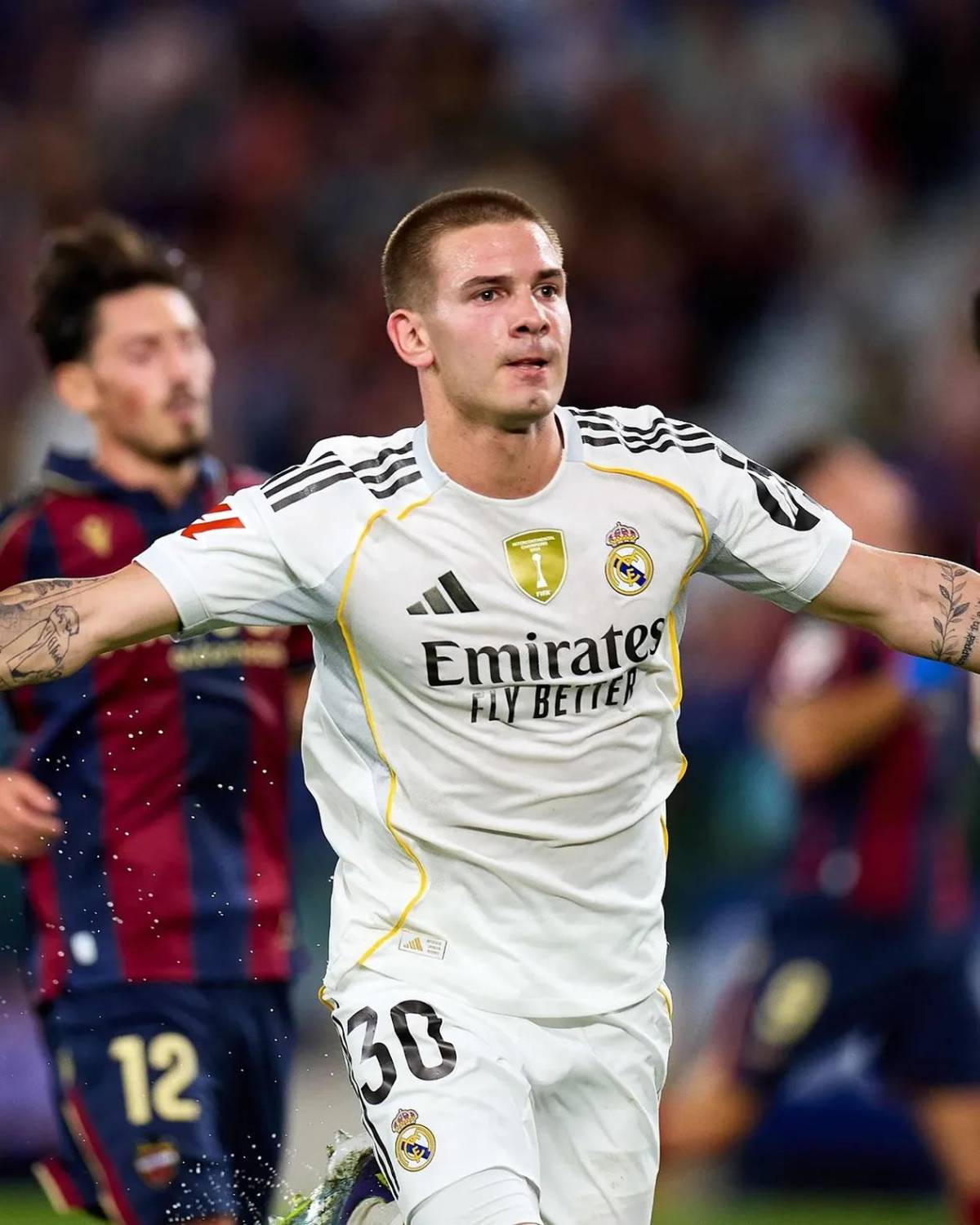 Fichajes: Real Madrid con dos bombazos, Mourinho los quiere fuera y la opción B del Barcelona