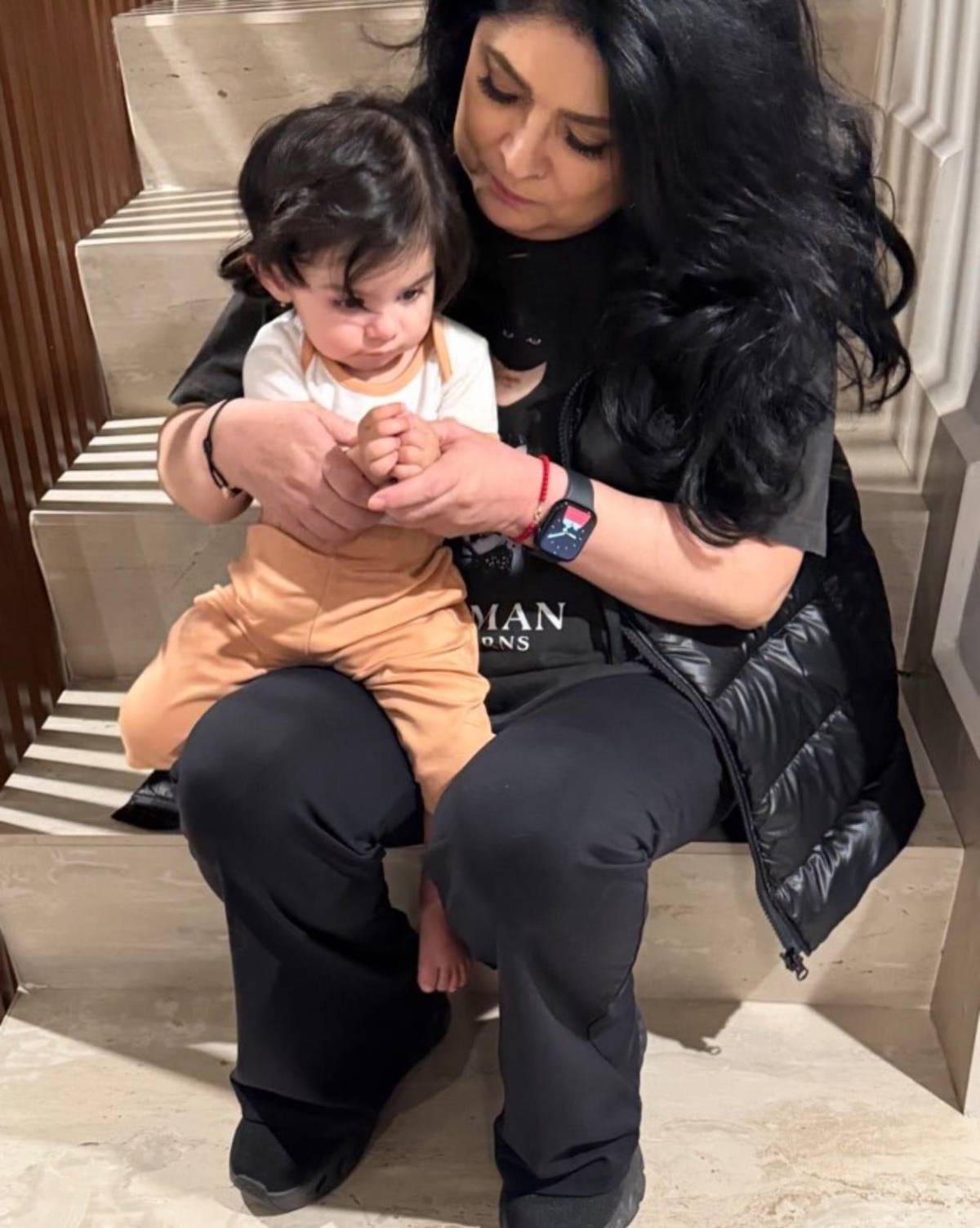 ¿Victoria Ruffo en silla de ruedas? La actriz actualiza su estado de salud
