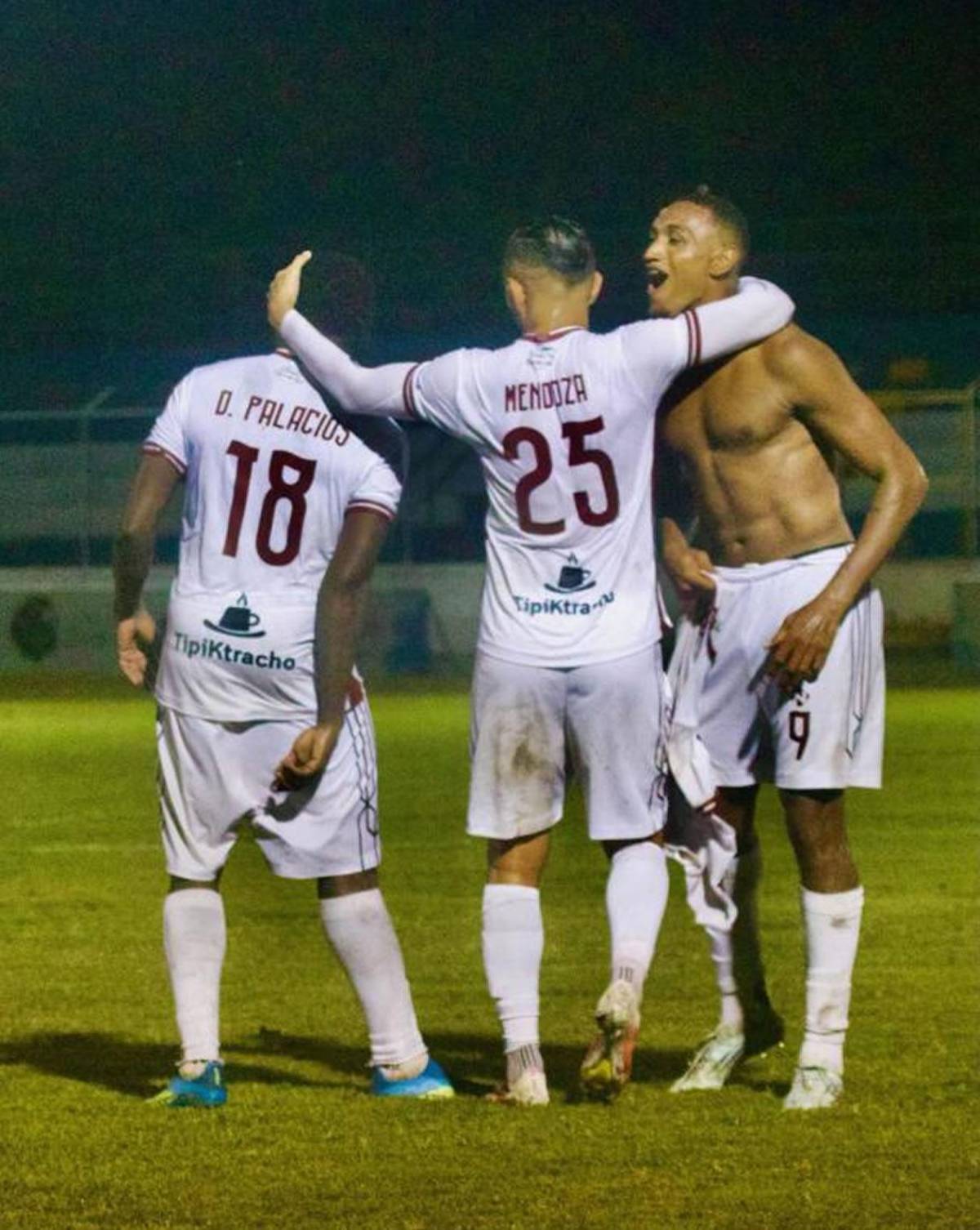 ¡Escándalo en el Vida! Destapan problemas y señalan a jugadores: Siete nos han dado líos