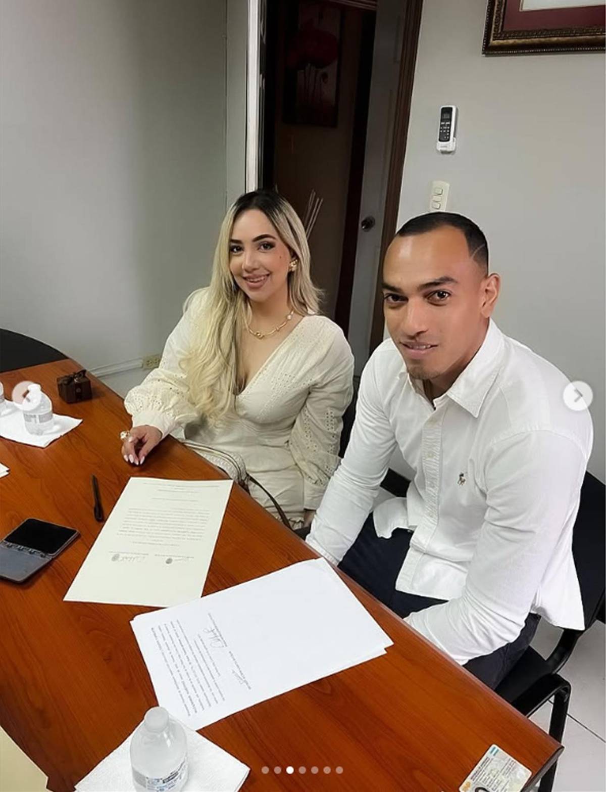 Hermosa licenciada contrae matrimonio con futbolista de la Liga Nacional de Honduras