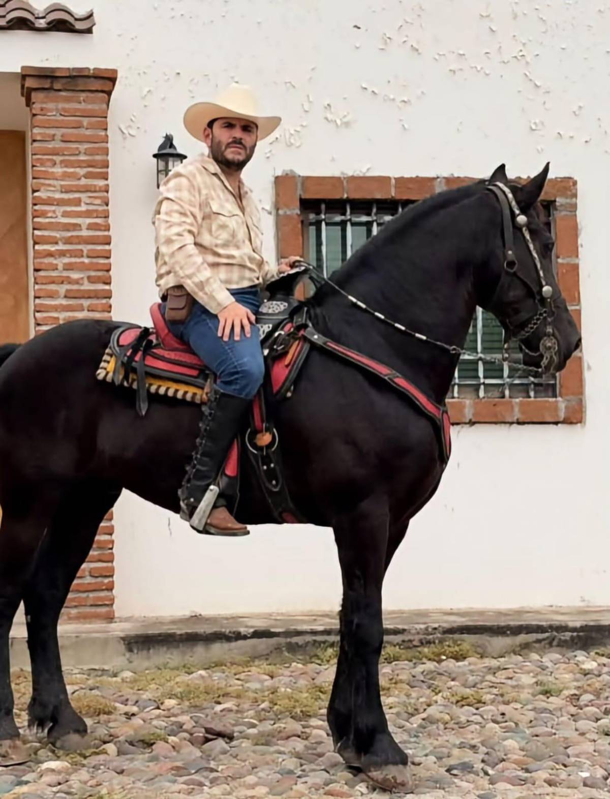 El Komander despide a su hijo menor con un emotivo mensaje: Dios te recoja