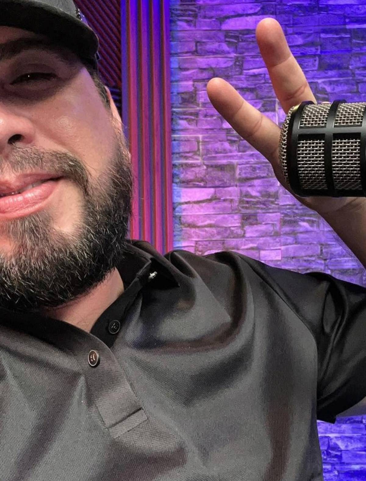Sicario mata a balazos al influencer El Piturris en su negocio
