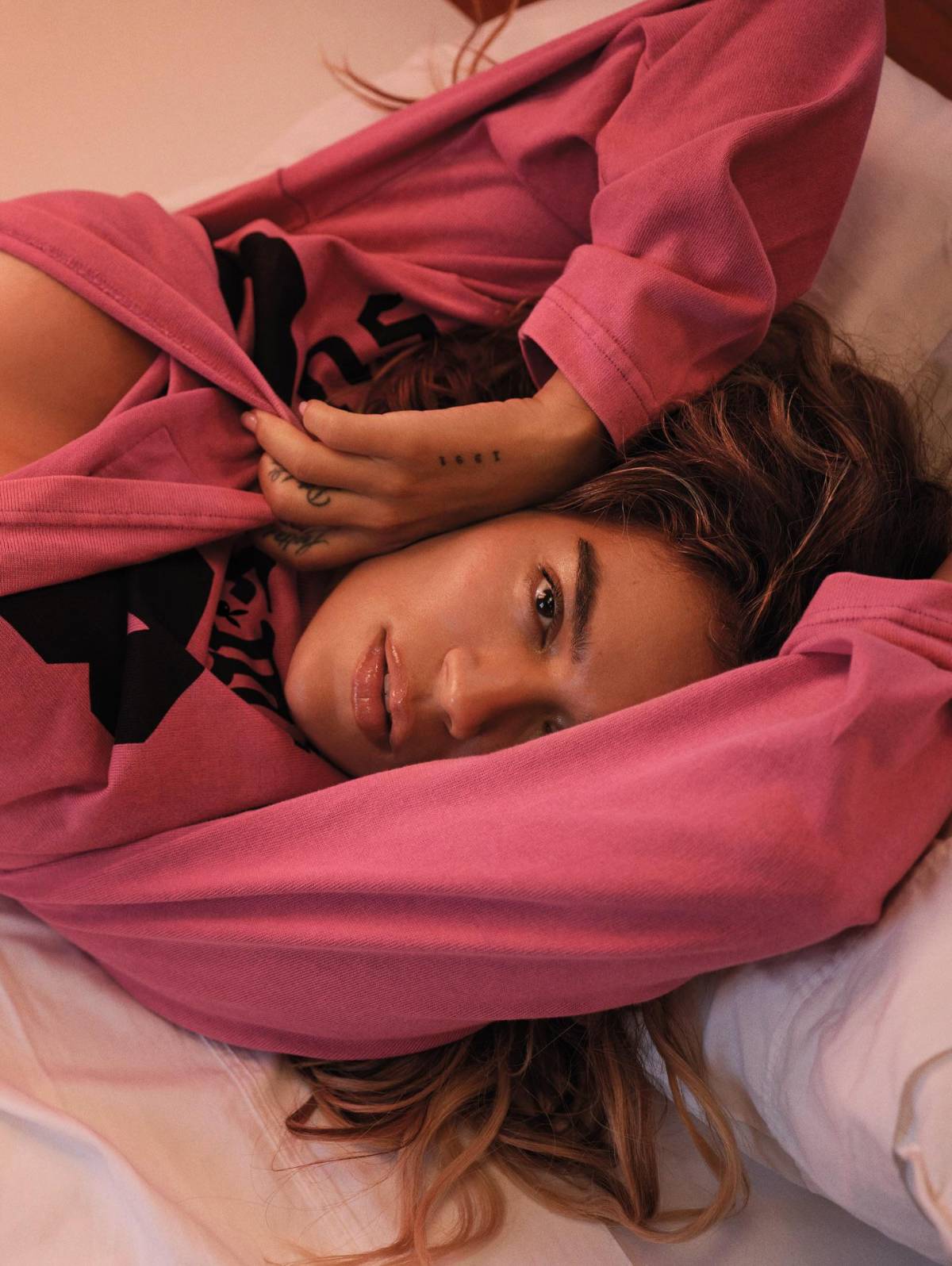 Karol G posa para Playboy y habla de su ruptura con Feid