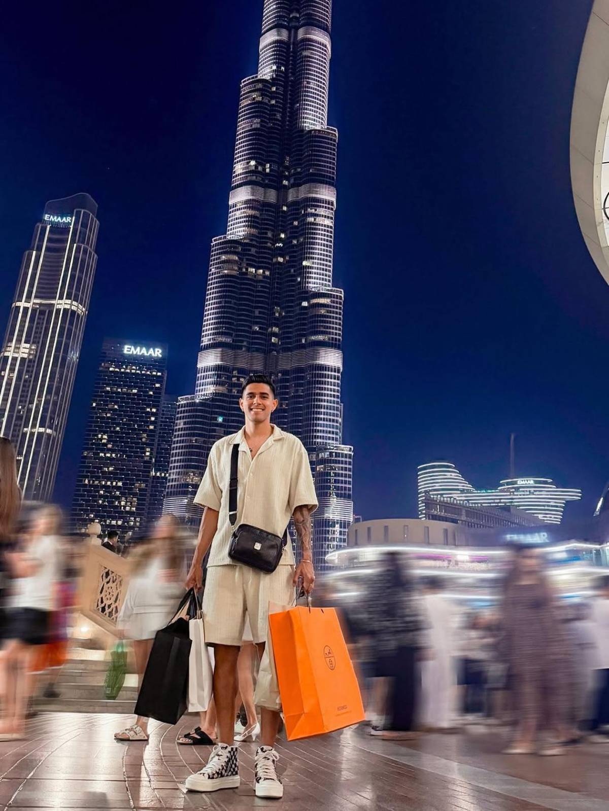 Las lujosas vacaciones de Luis Palma y Annie Córdova en Dubái: desierto y compras