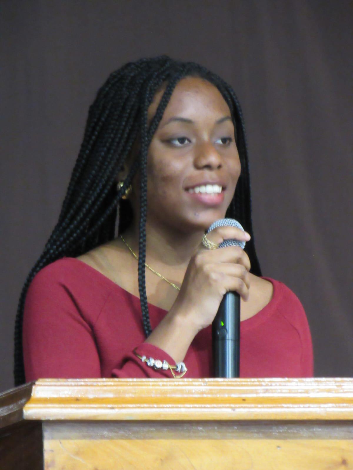 Encuentro juvenil fomenta identidad y oratoria en Honduras