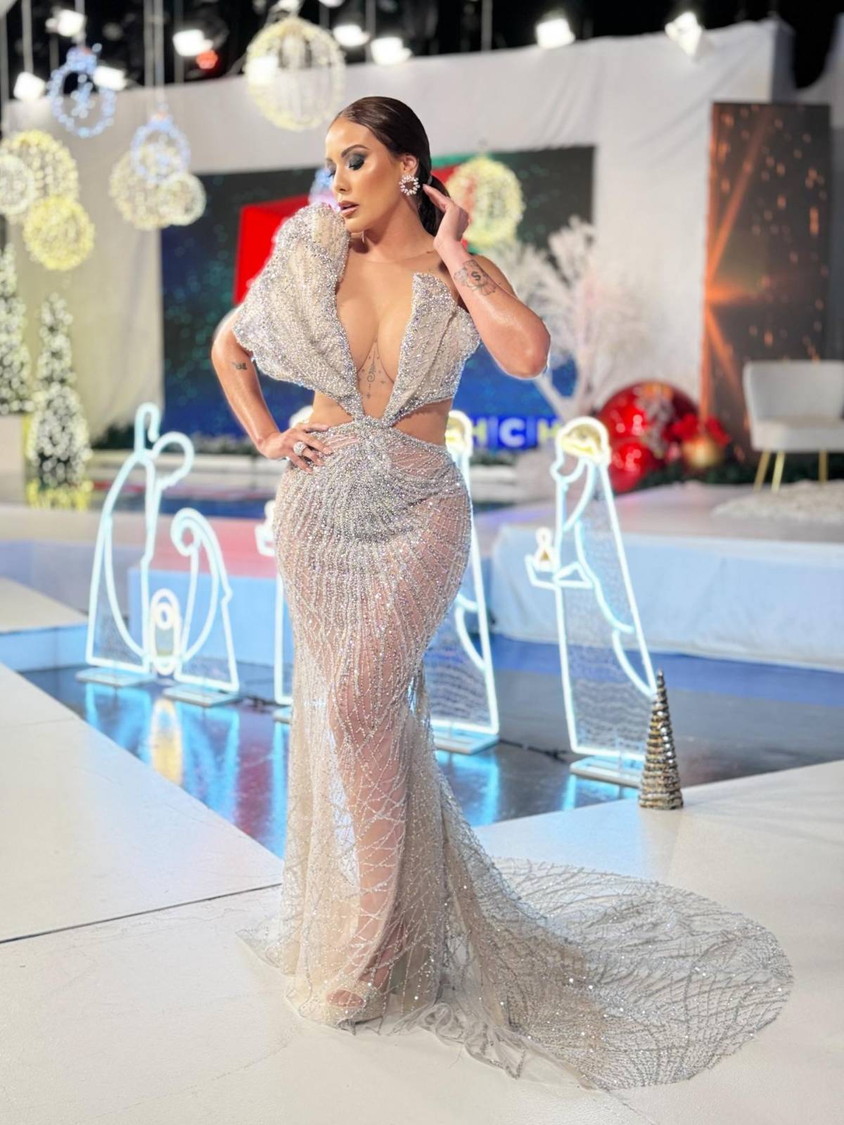 ¡Bella entre las bellas! Elsa Oseguera y sus looks en Año Nuevo