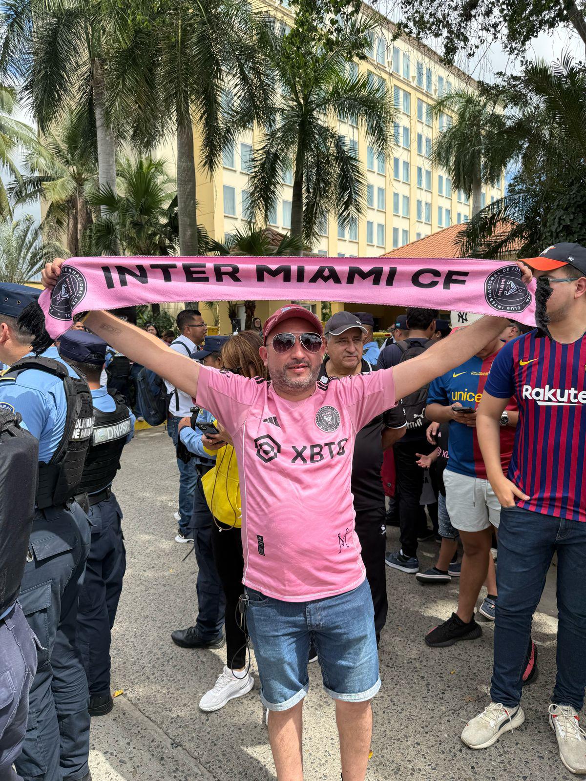 Dominic, el pequeño fanático de Messi y su creativa petición