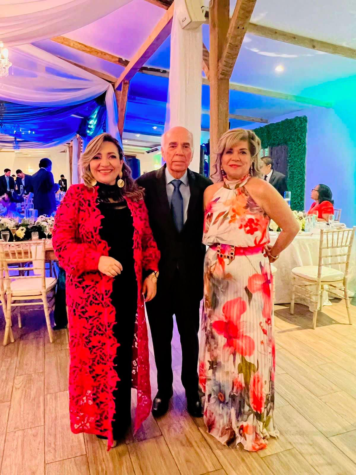 Boda de Mario Carranza y Lomila López