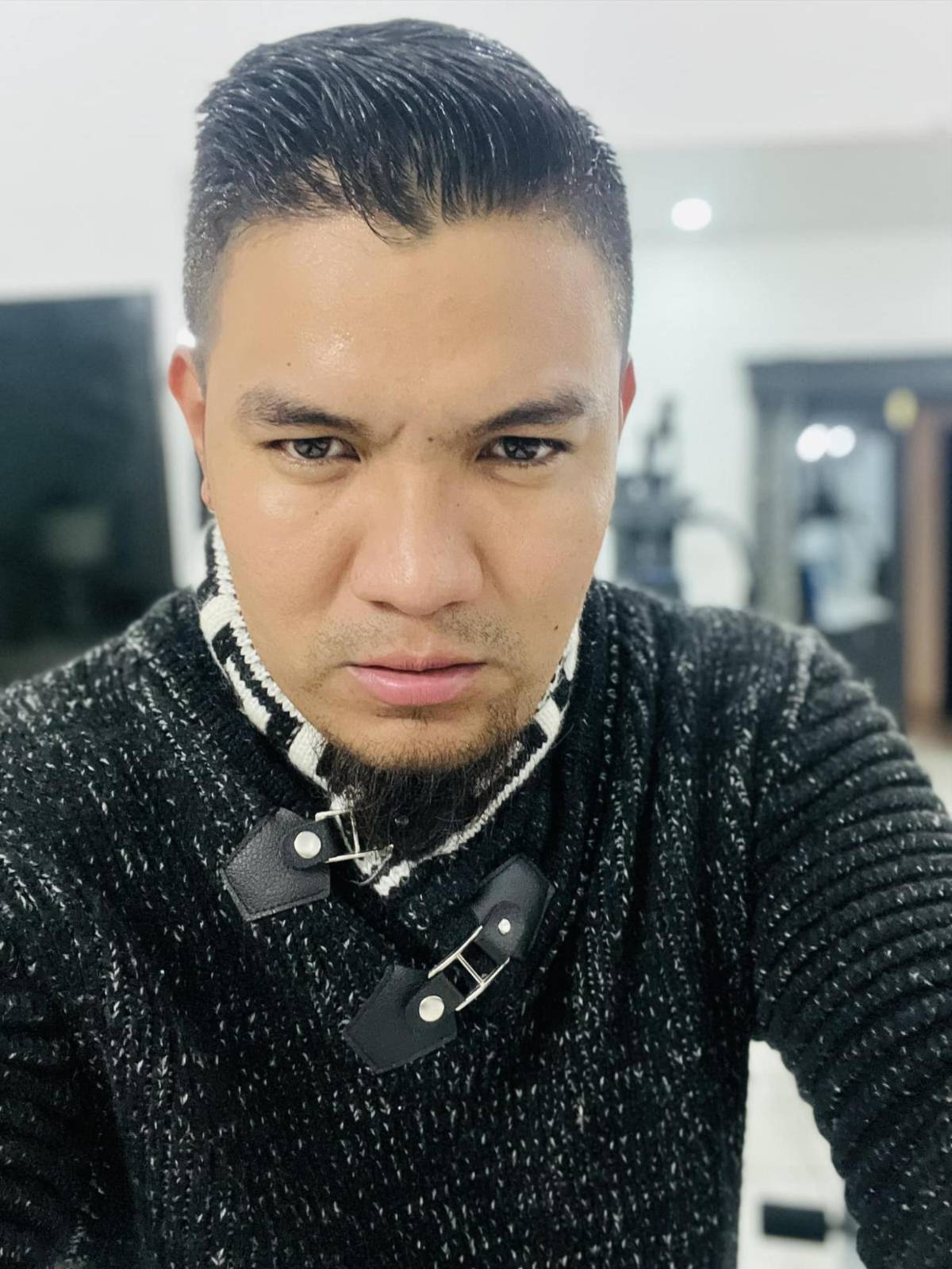 Jorge Medina confirma cobro de entrevistas y desata polémica con Dj Chaval