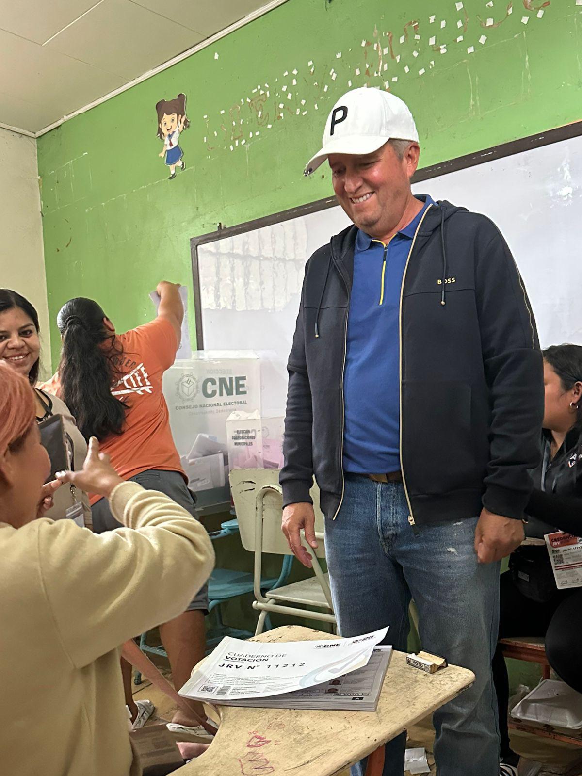 Ricardo Álvarez pide peculiar chamba a Juan Diego Zelaya ¿Qué le pidió?