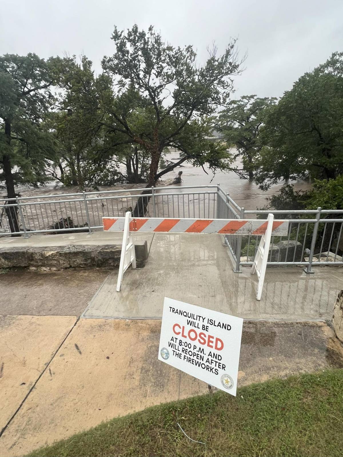 Tragedia en Texas: Campamento Mystic confirma la muerte de 27 niñas e instructores