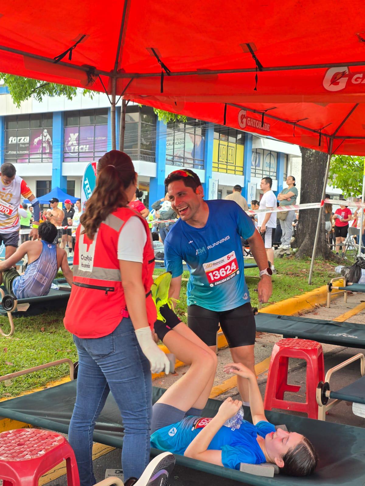 Los héroes detrás de la Media Maratón: servicio y seguridad en acción