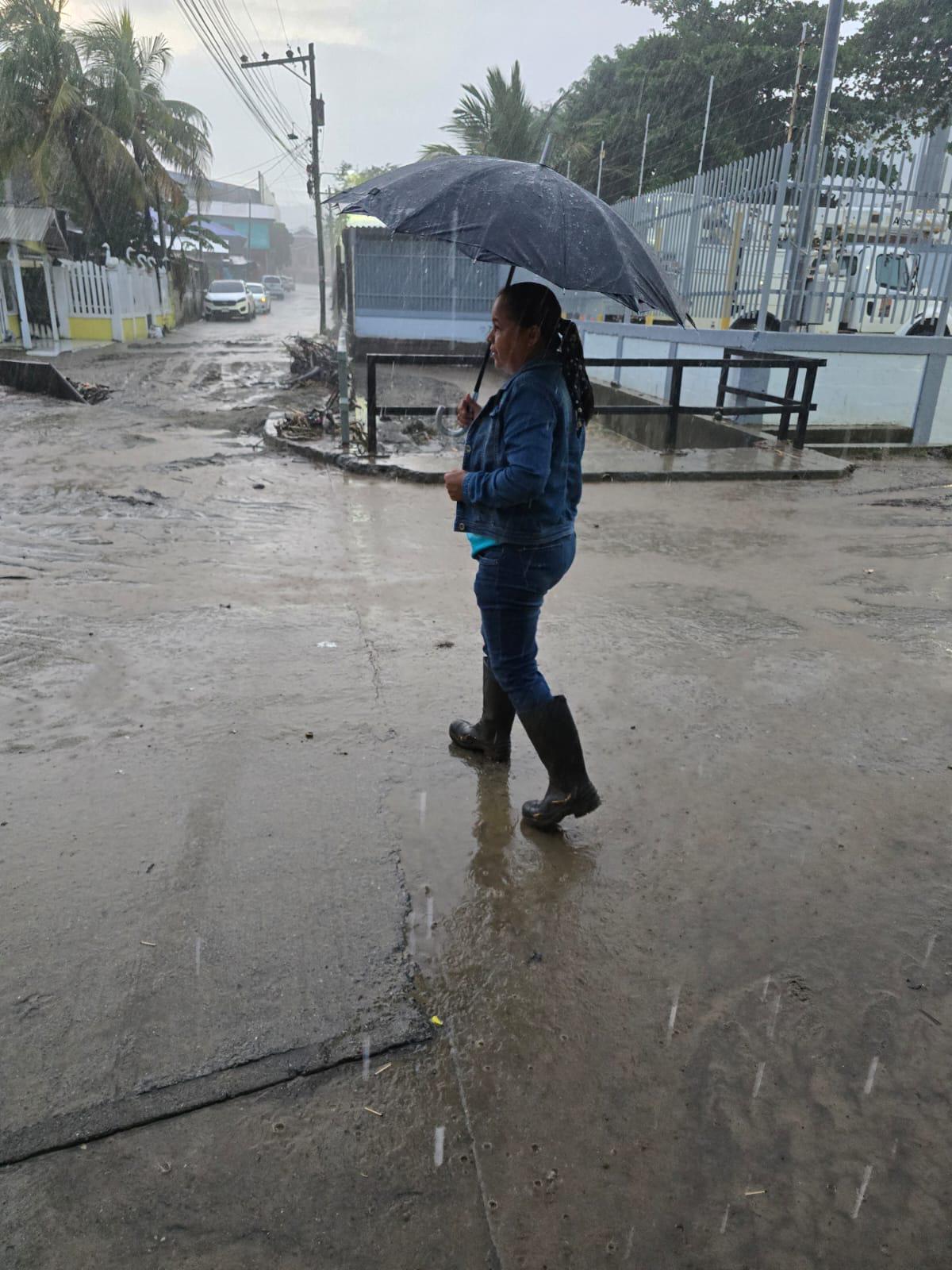Frente frío y vaguada dejarán lluvias en estos departamentos de Honduras