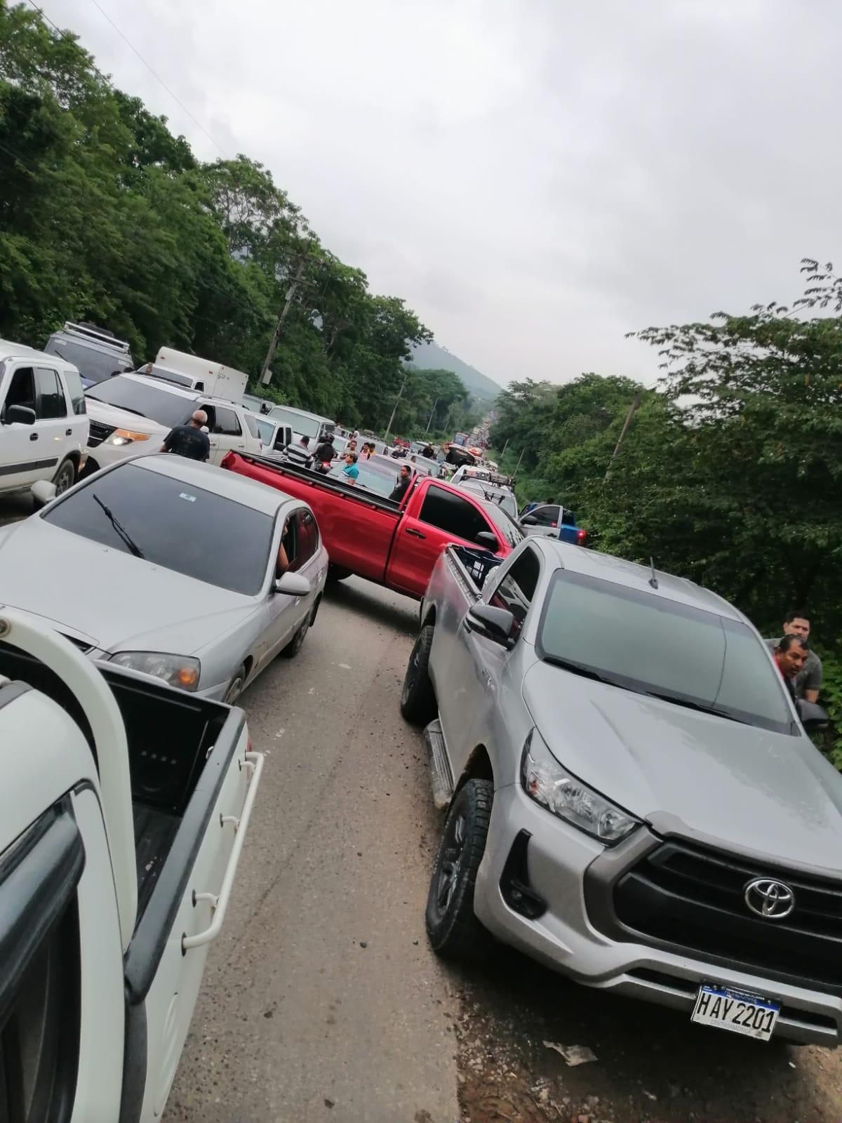 Pobladores protestan por la  derogación del decreto 334-2013