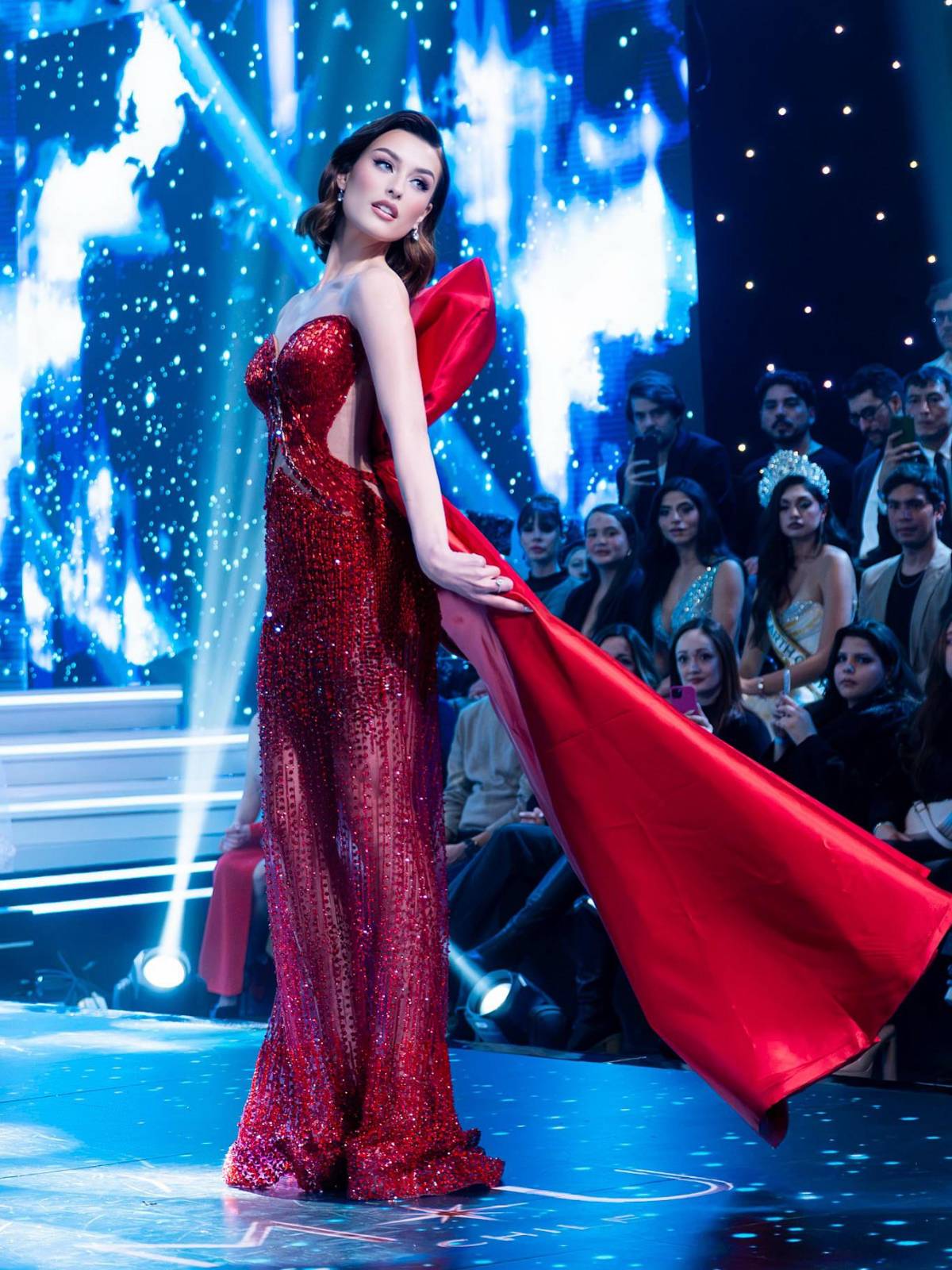 Ella es Dominga López, la bellísima Miss Universo Chile 2026