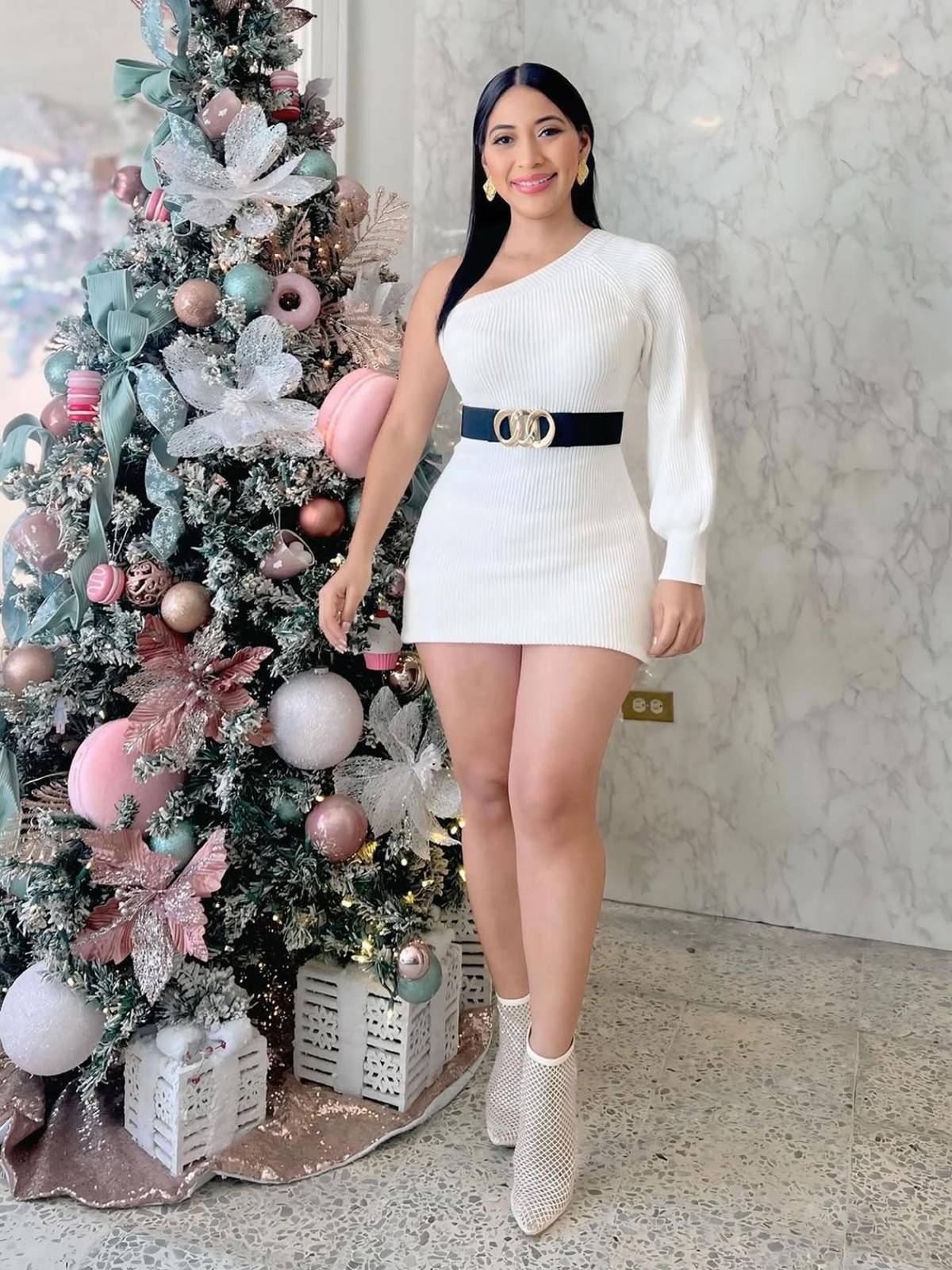 Esposas de jugadores y periodistas deportivas cautivaron en Año Nuevo 2026