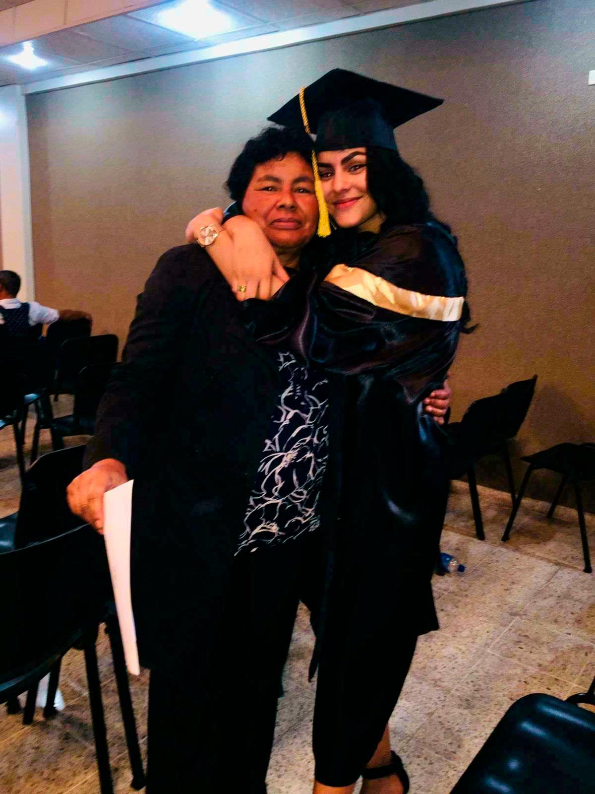 Yelsin Almendares se prepara para el Miss Mundo