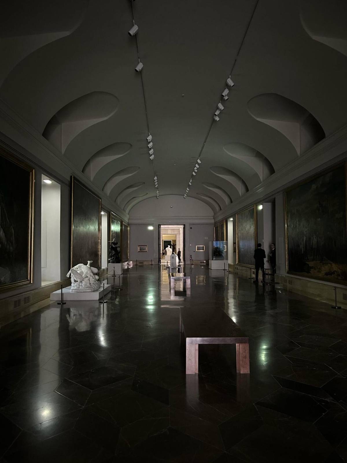 España a oscuras: imágenes del gran apagón en Madrid y Barcelona