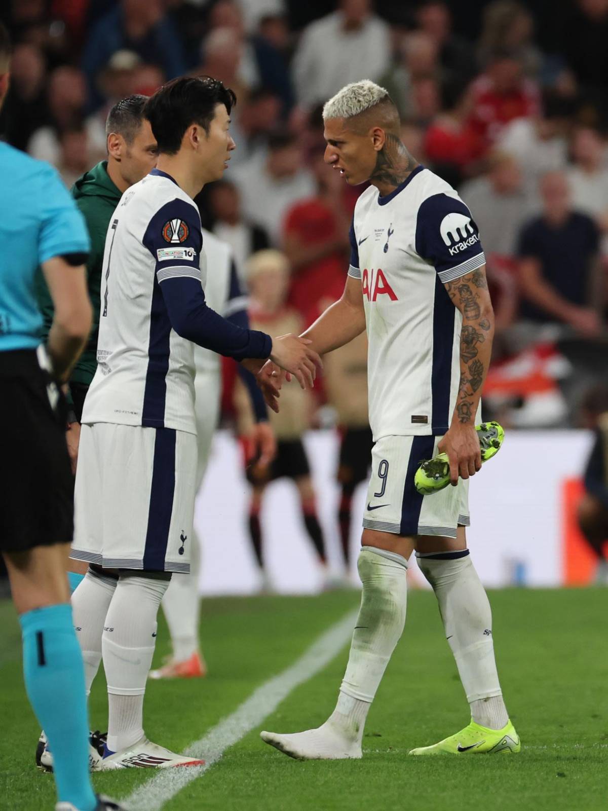 Tottenham celebra la Europa League, llanto de Heung-Min Son y tristeza del United