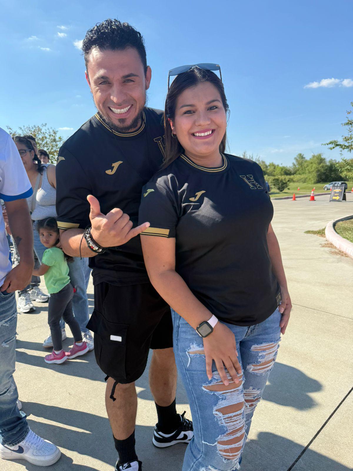 Partido Tiktokers en USA fue cancelado a los 13' y revelan que pasó: nos cayó la policía